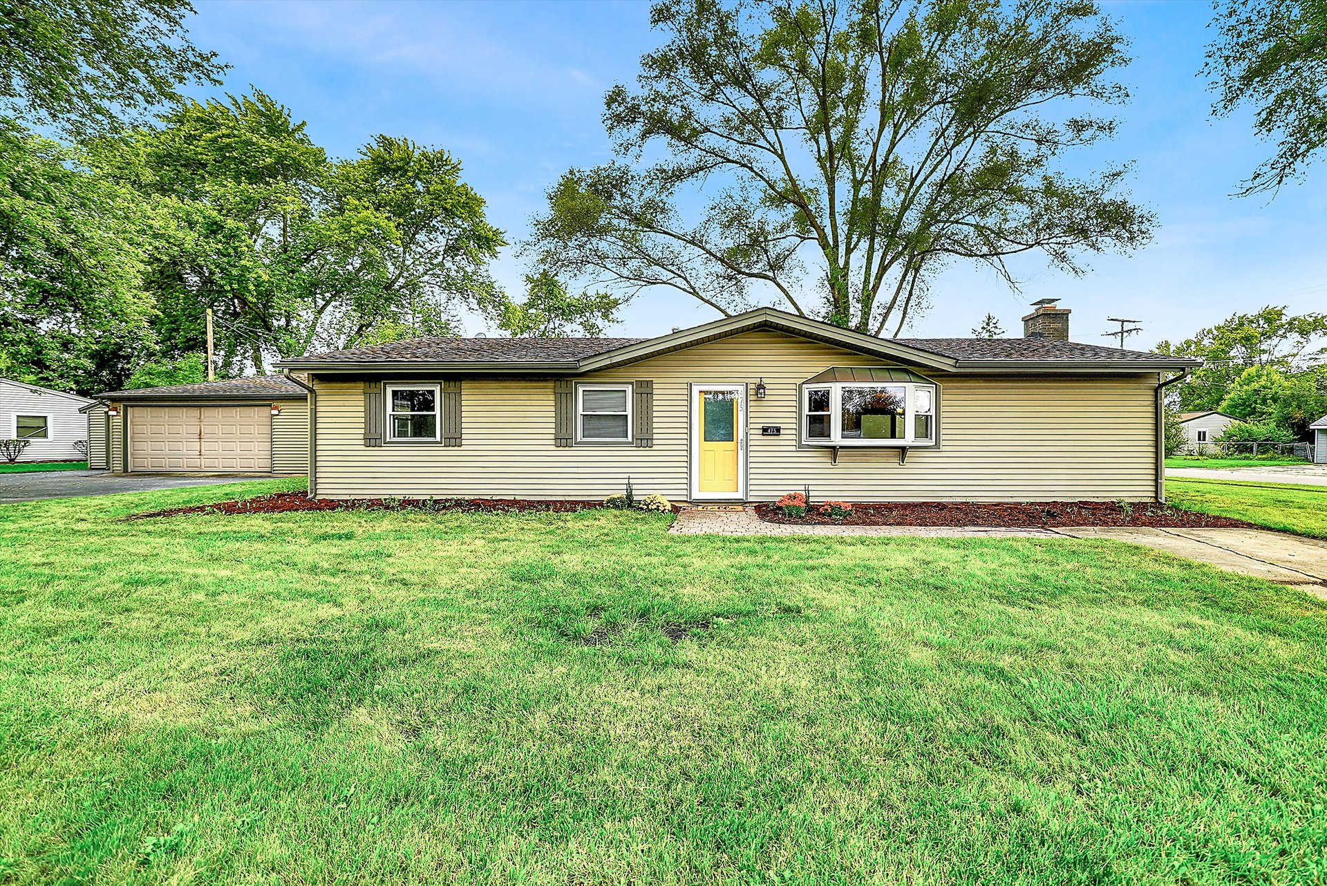 Private Address, Wauconda, IL 60084
