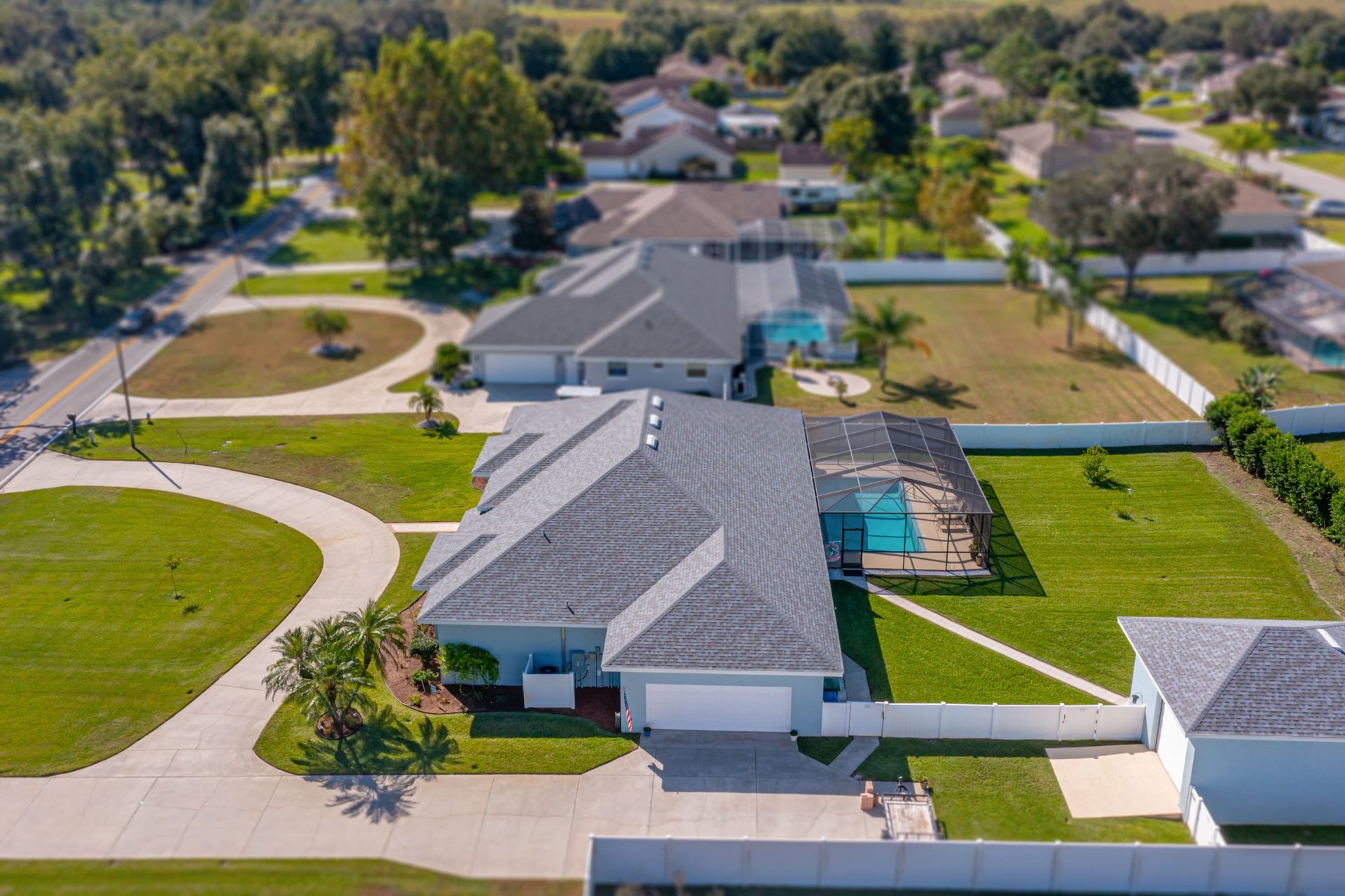 1075 W LAKE HAMILTON DRIVE