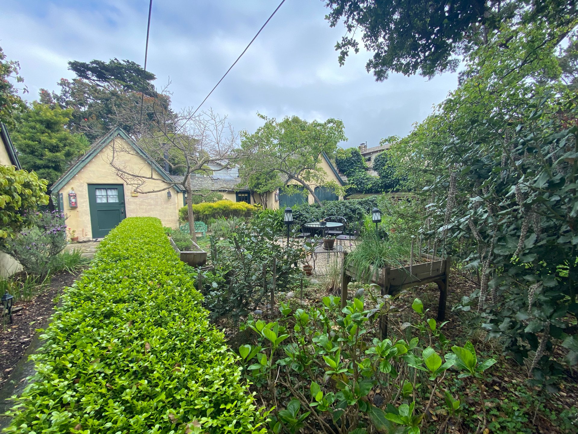 Edgemere Cottages