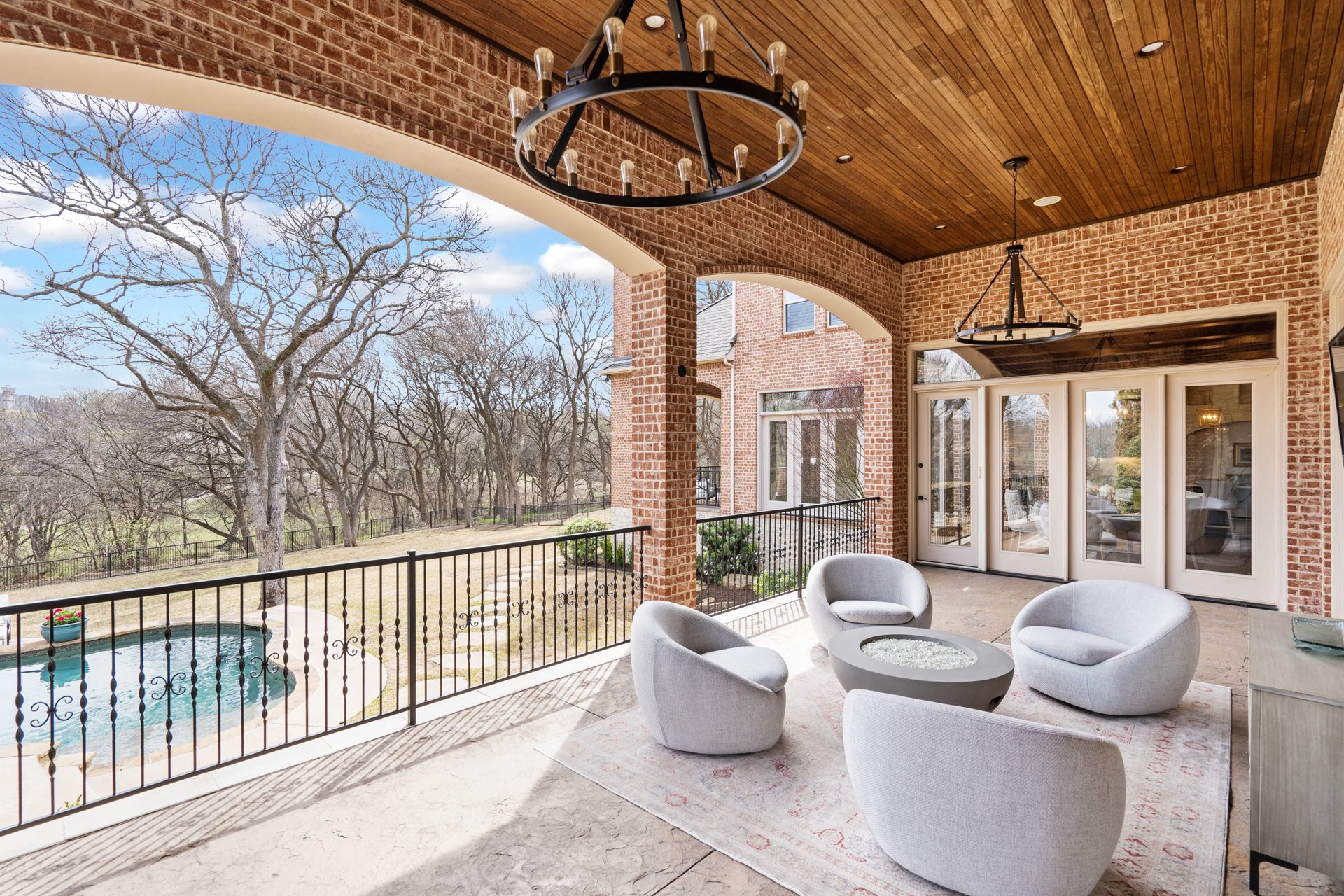 Stunning Starwood Estate
