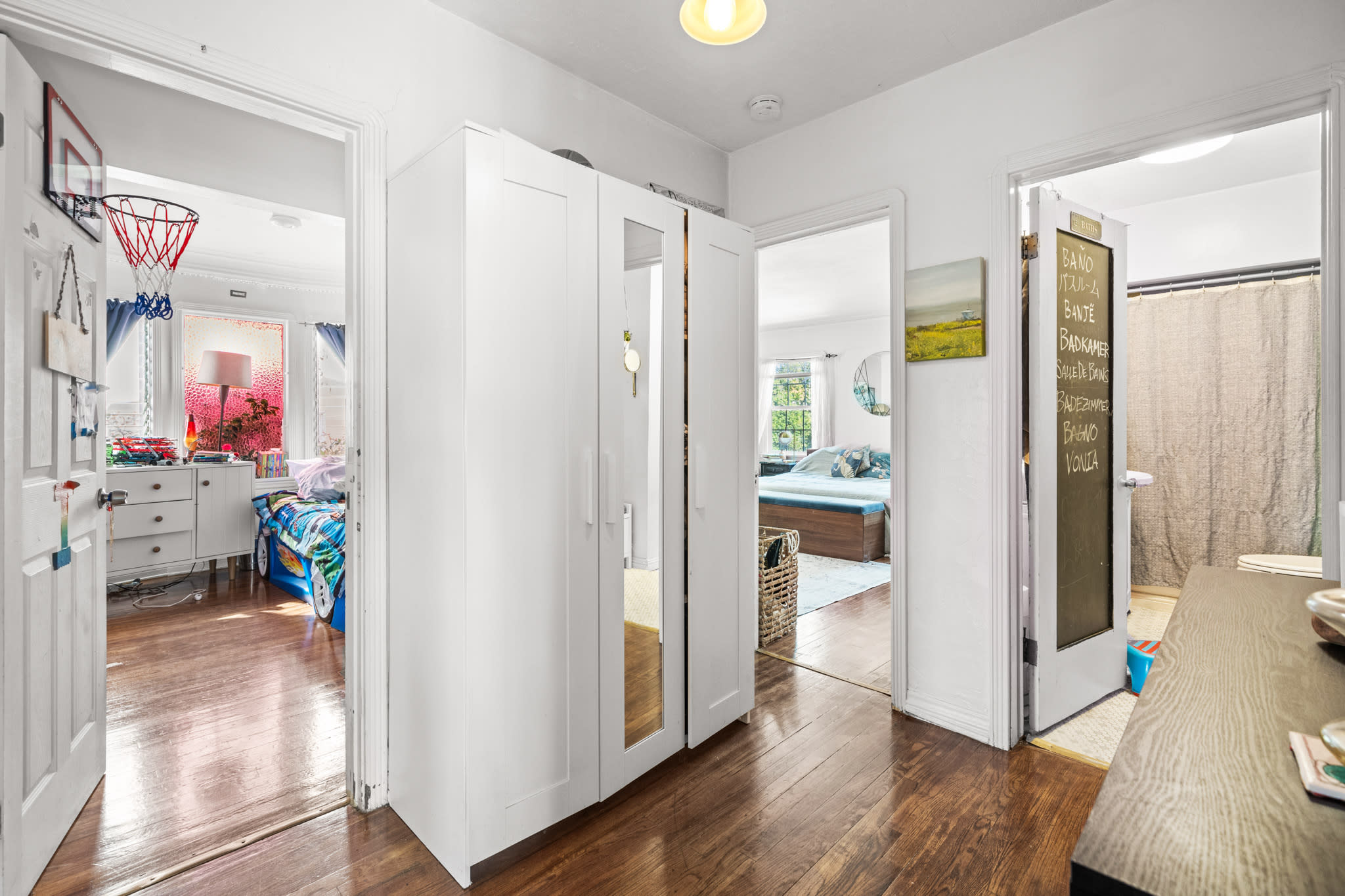Wonderful Pride-of-Ownership Spanish 2-Story Duplex in Longwood Highlands