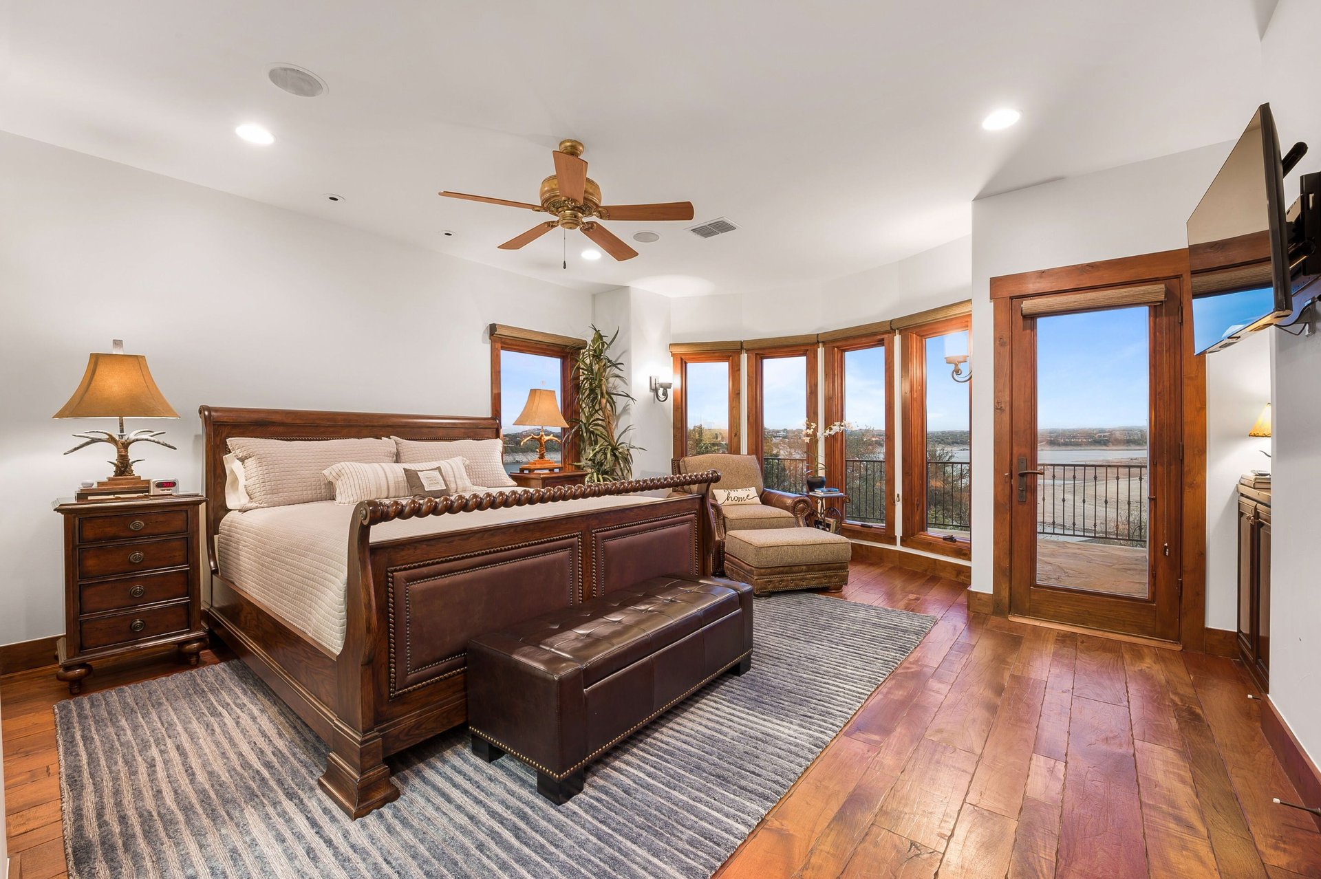 1333 Osprey Ridge Loop