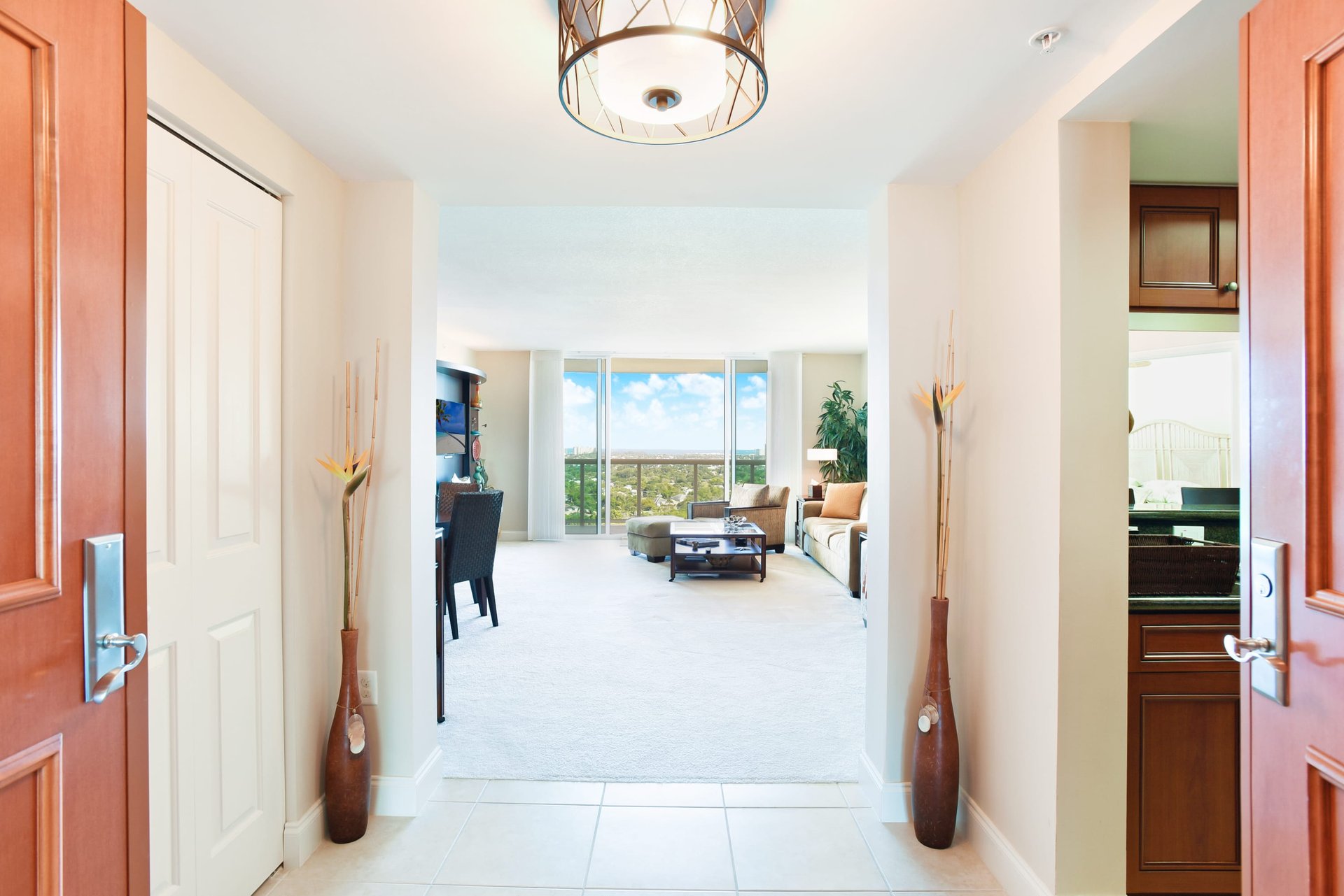 347 N New River Dr Unit: 2001