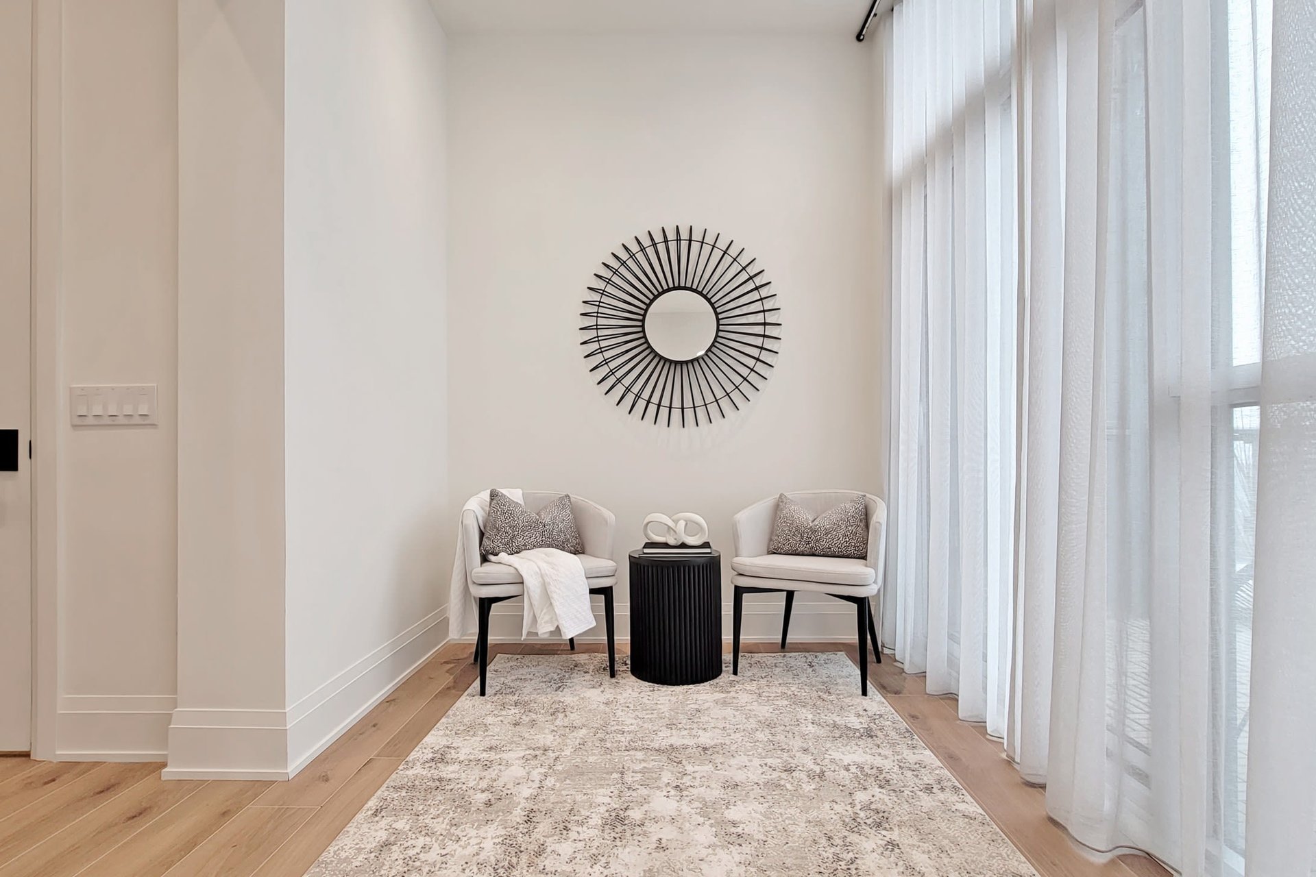 509 Dundas St W Unit: PH14