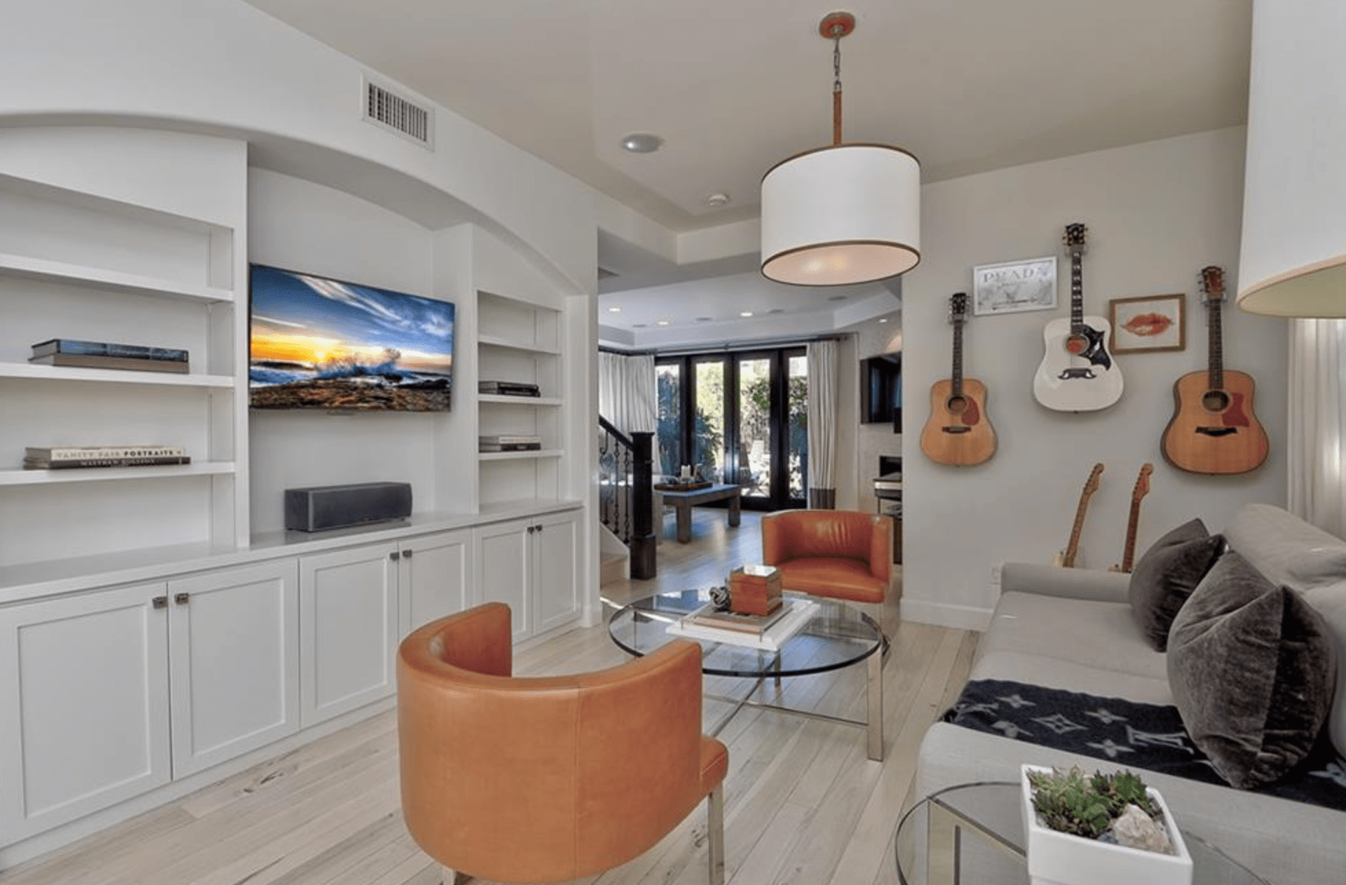 601 Poinsettia Avenue
