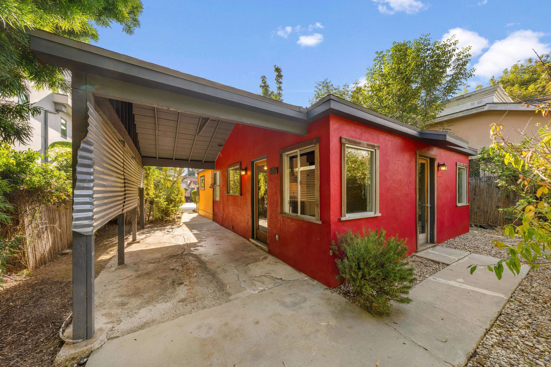 614 Brooks Ave, Venice