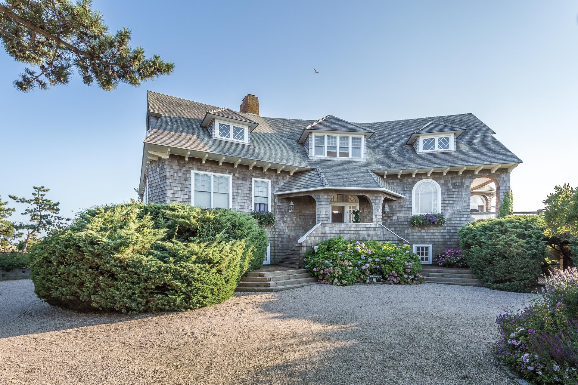 Iconic Meadow Lane Oceanfront 