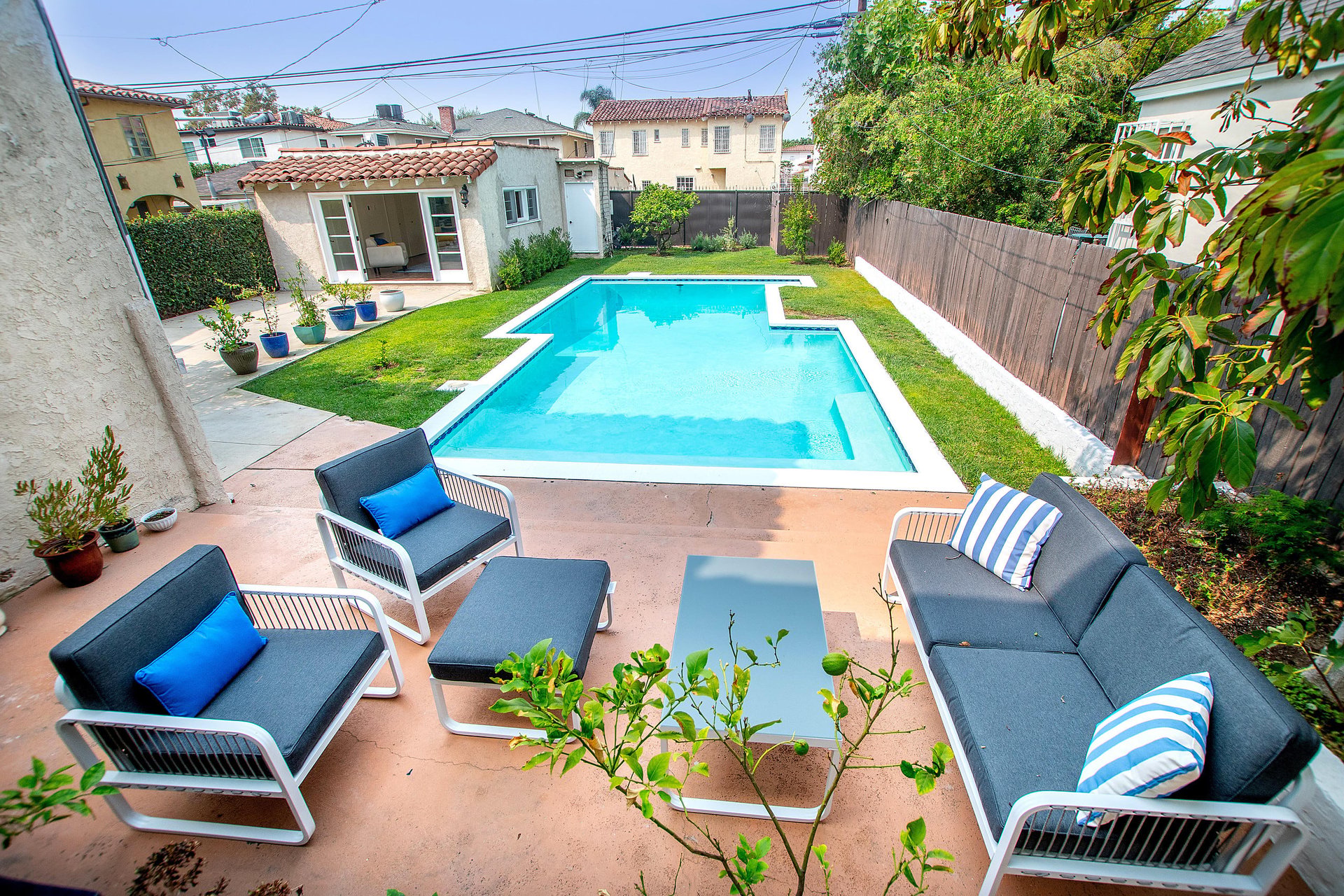 109 South Formosa Avenue