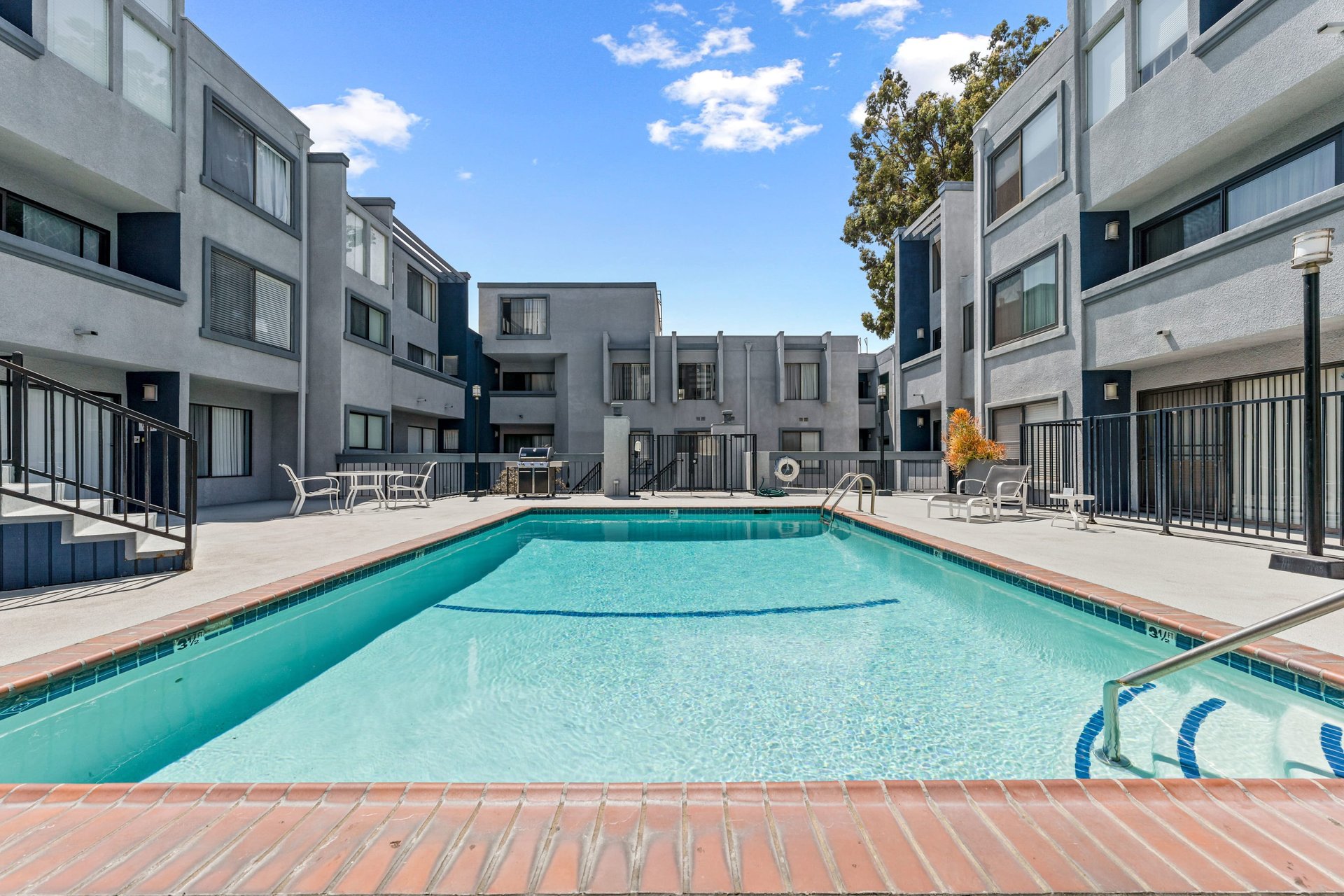 1940 N Highland Ave #PH76, Hollywood Hills