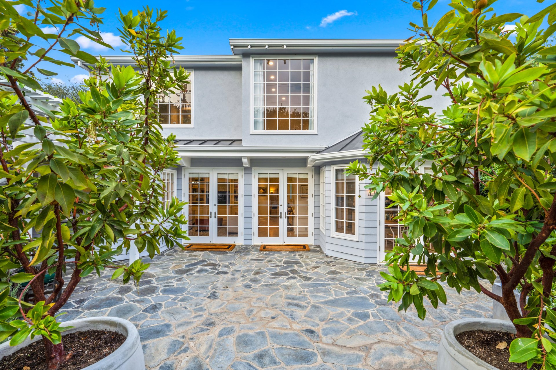 181 N Canyon View Dr, Brentwood
