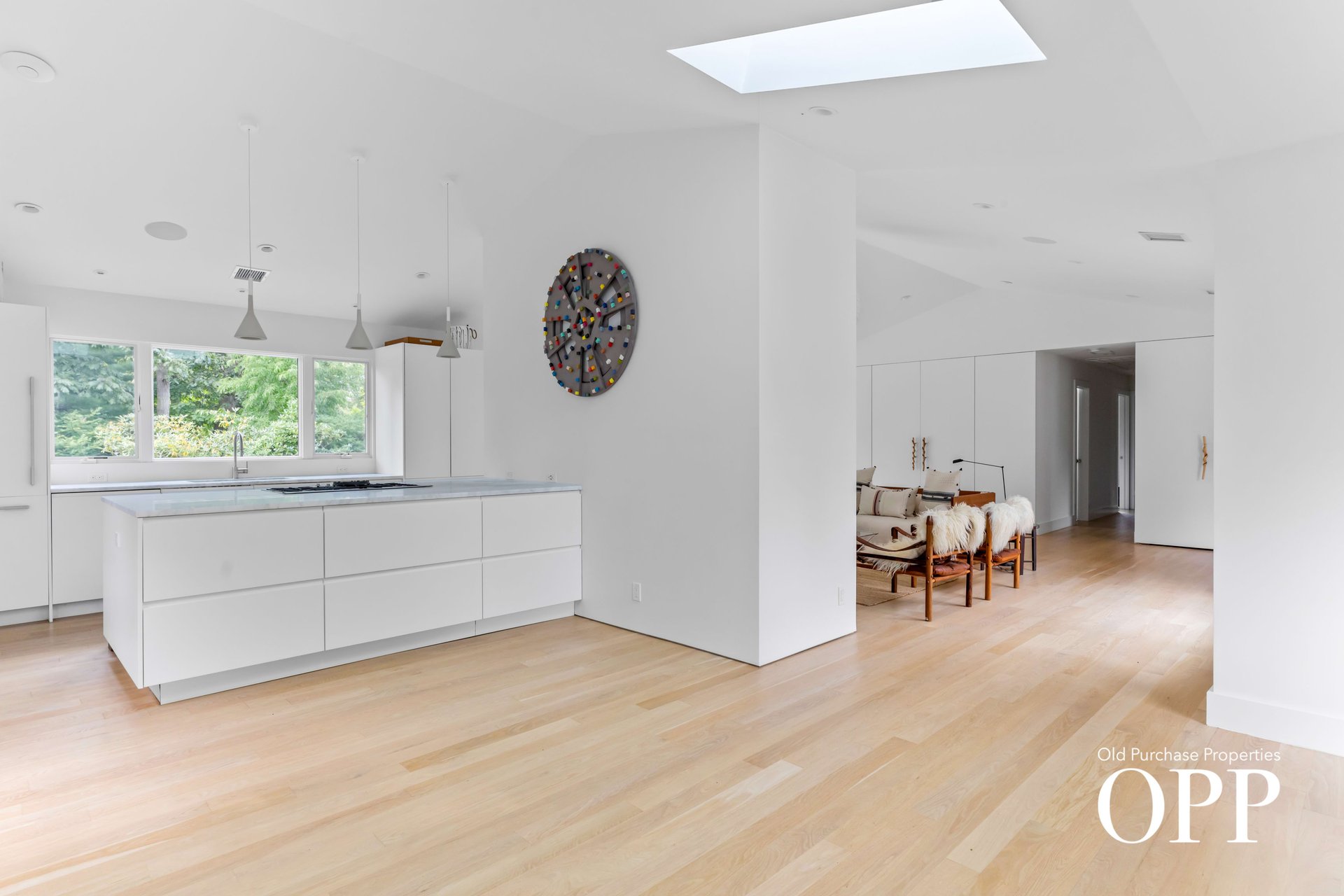 IMPECCABLE HOME IN PRIME LOCATION