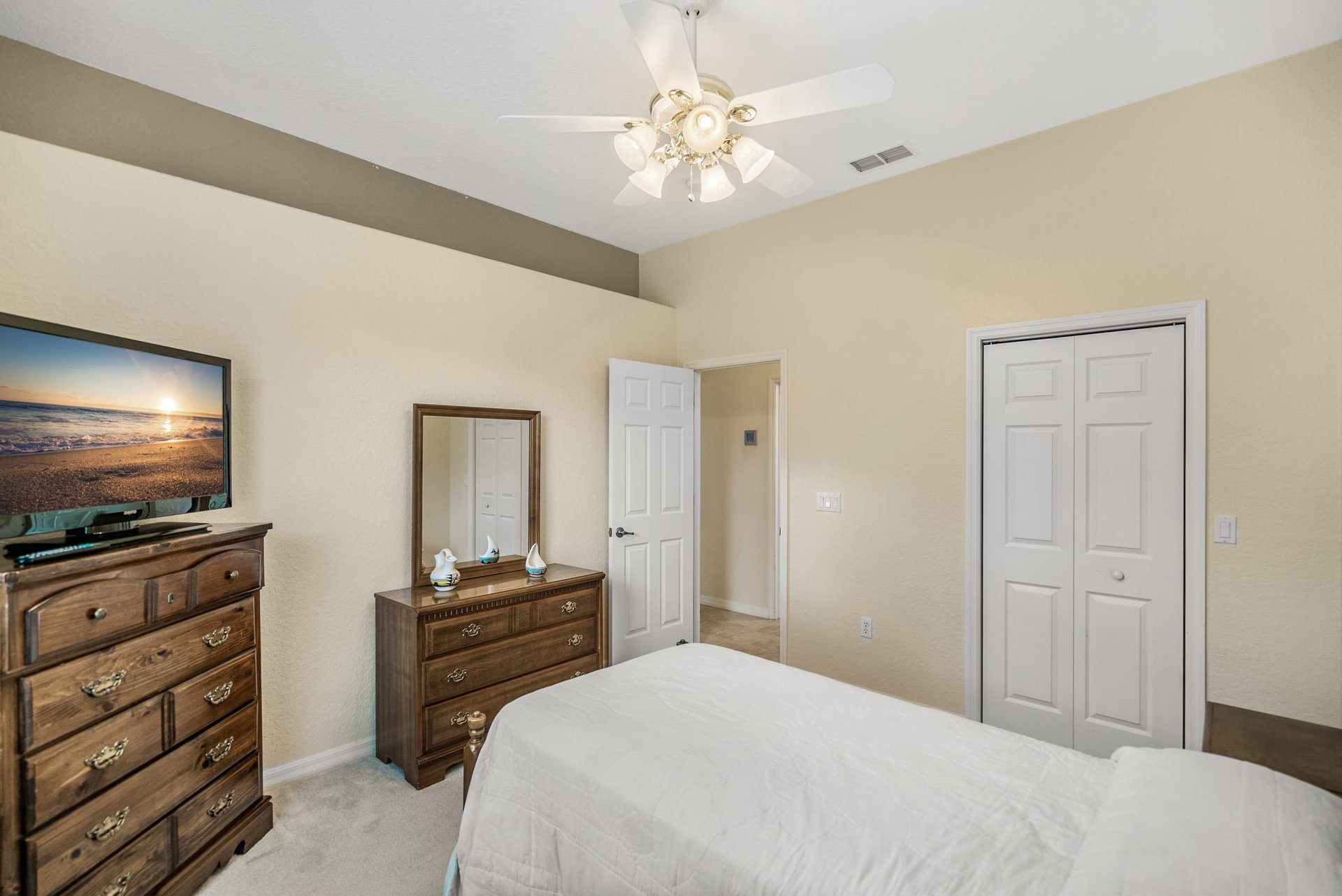 12433 WOODLANDS CIRCLE