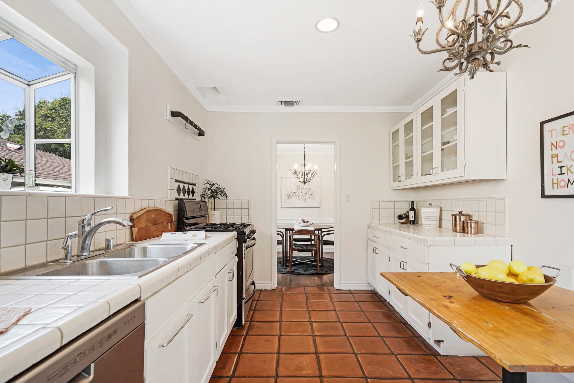 Beautifully Updated Traditional Home in Mid-City
