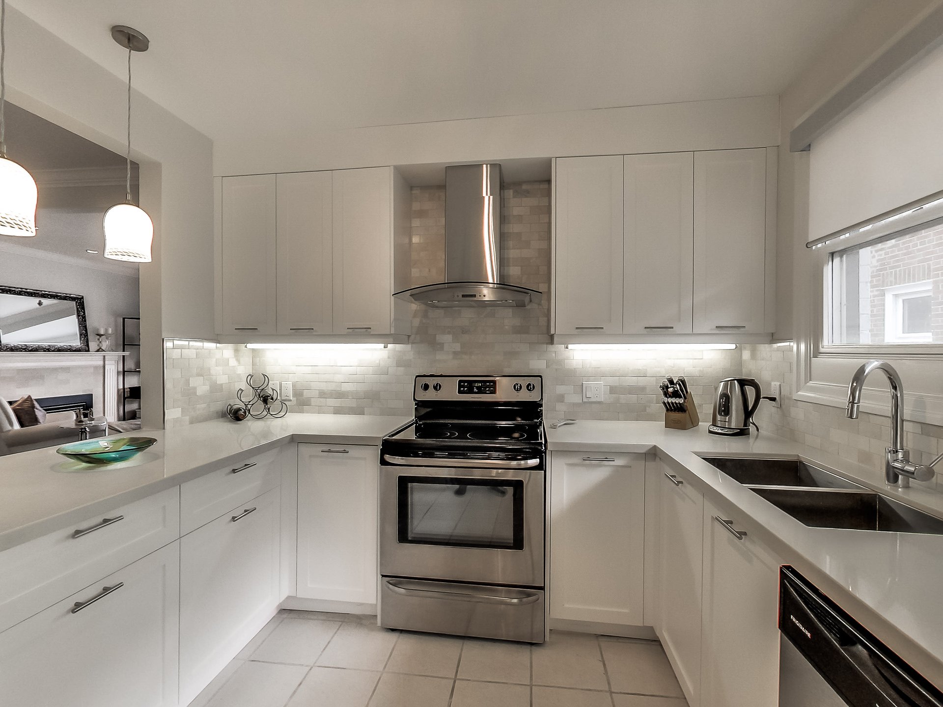 Forest Hill Renovated Triplex 