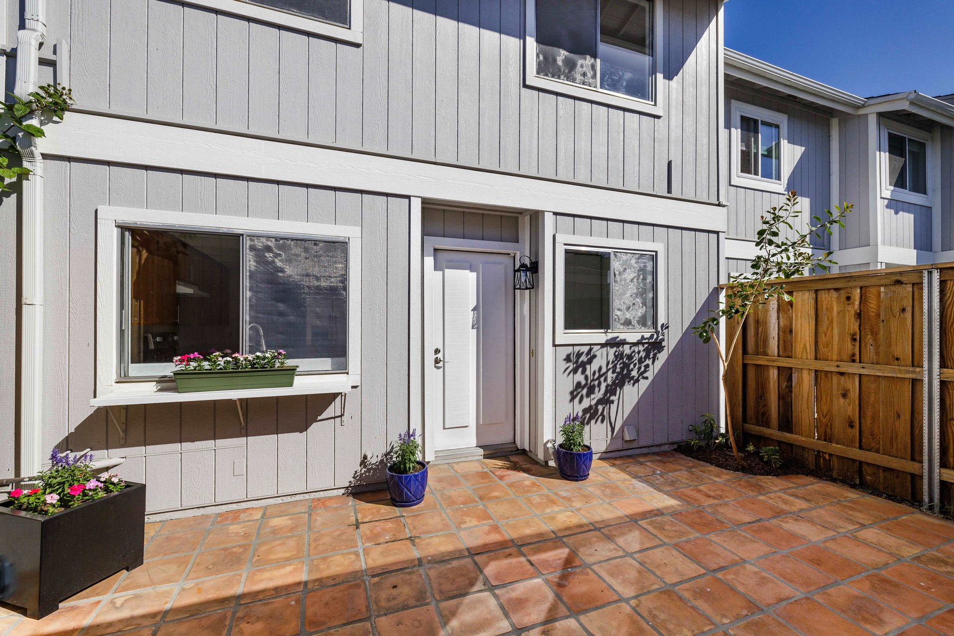359 Cannon Green Dr  #F, Goleta