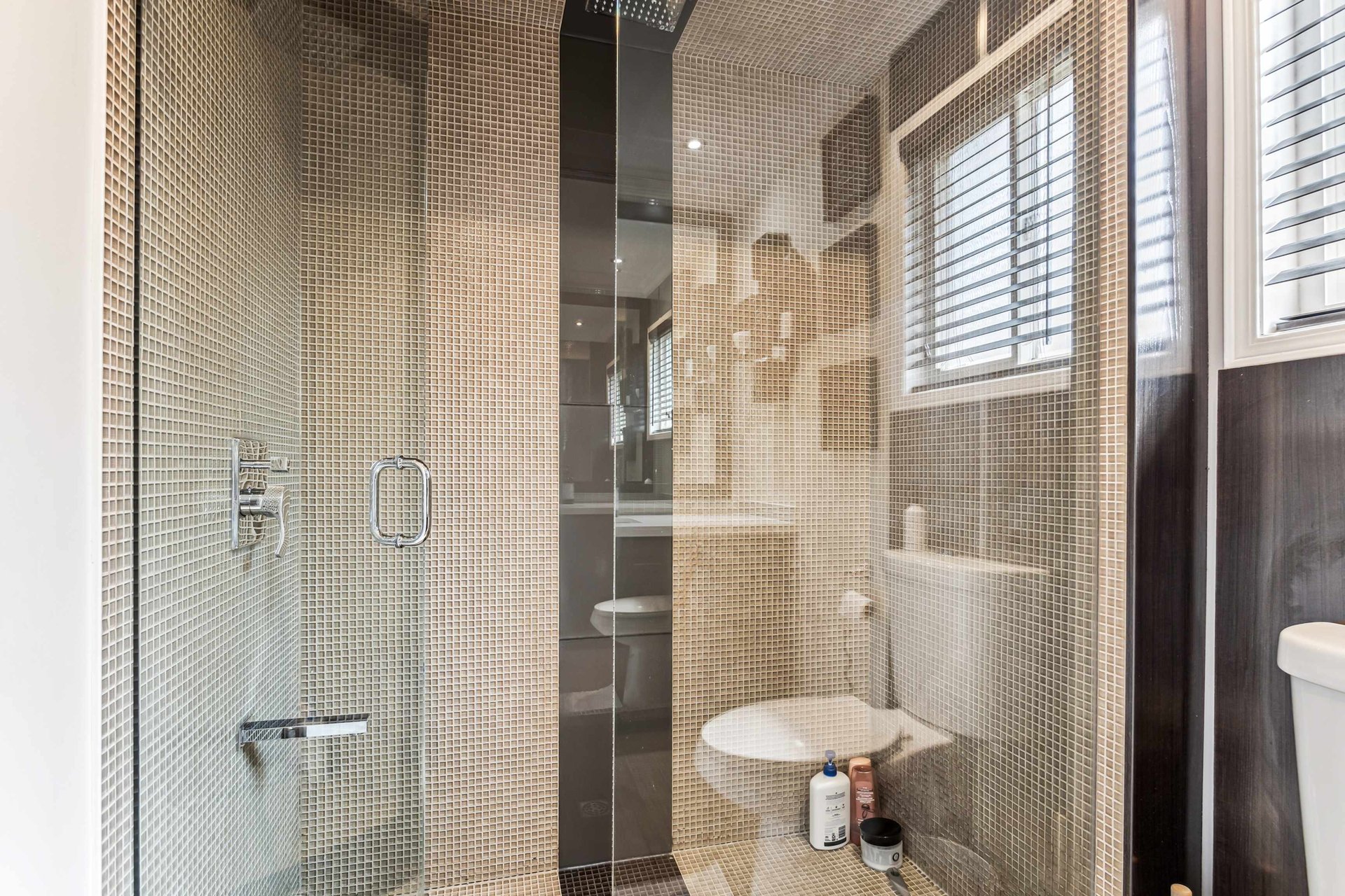 Gorgeous 3 Bedroom Semi- Detached