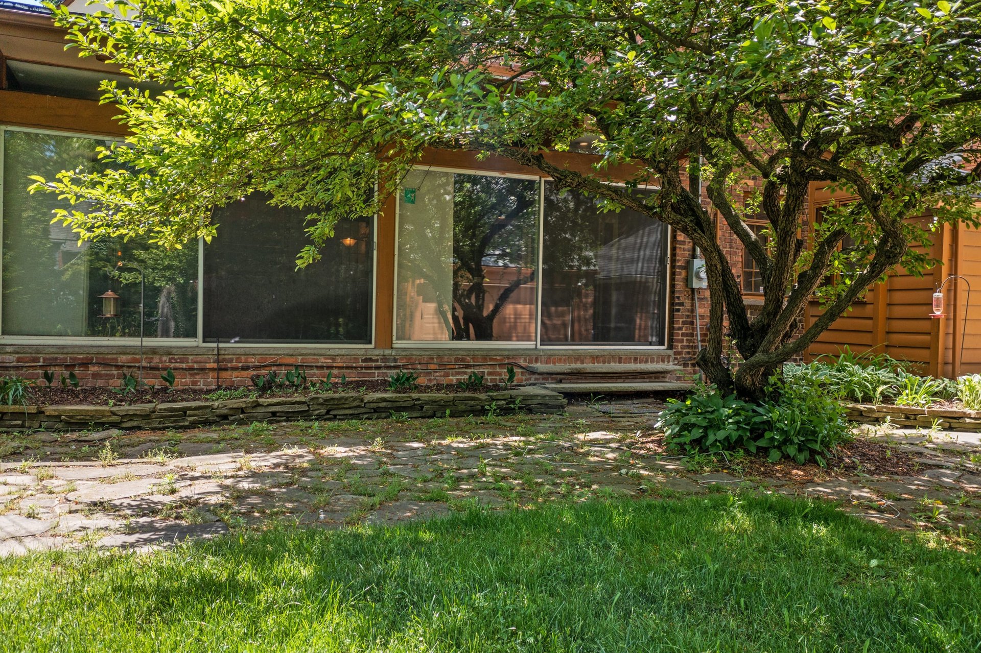3386 Sherbourne Road