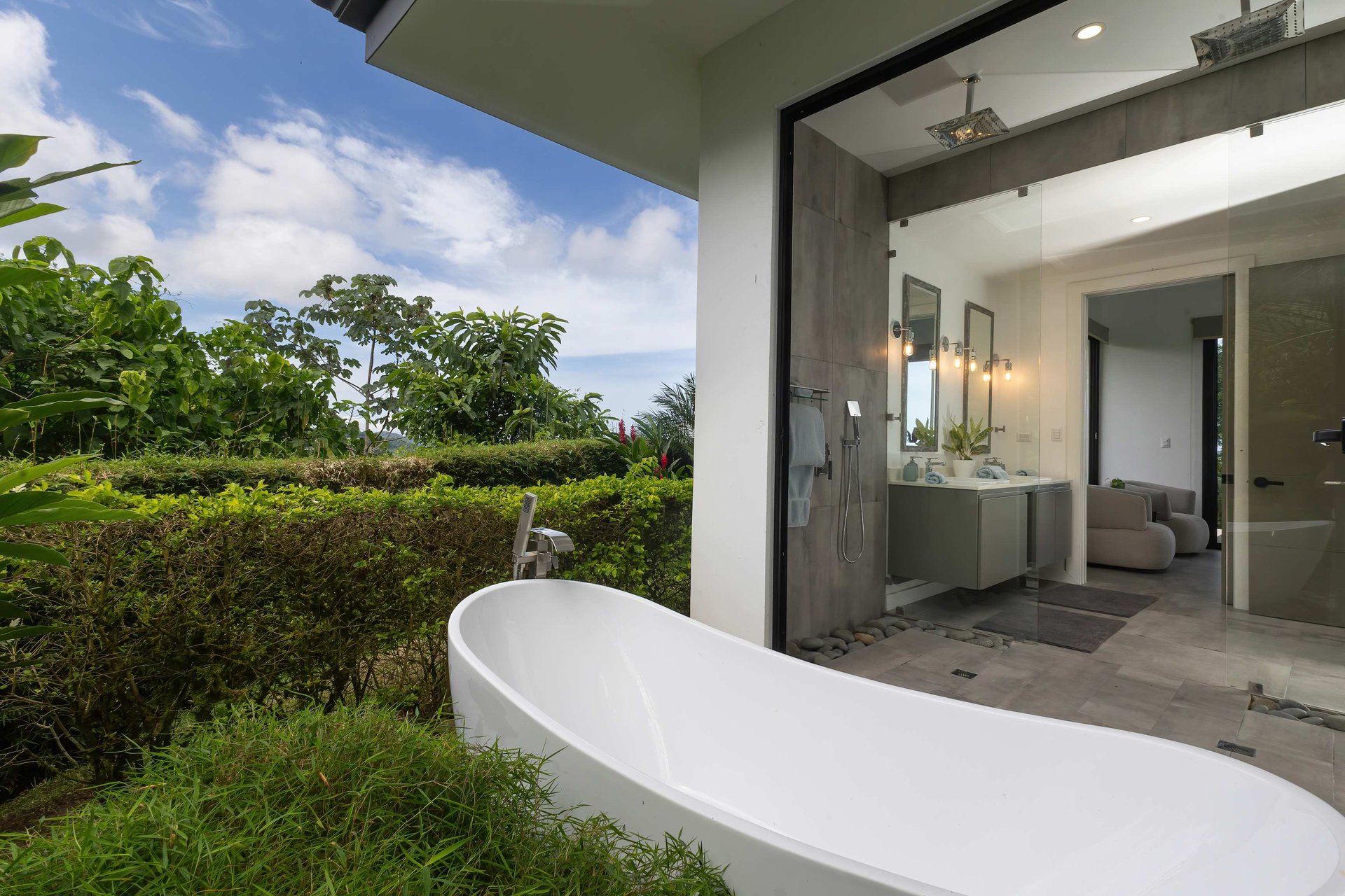 Elegant Estate with Pacific & Jungle Views in Ojochal