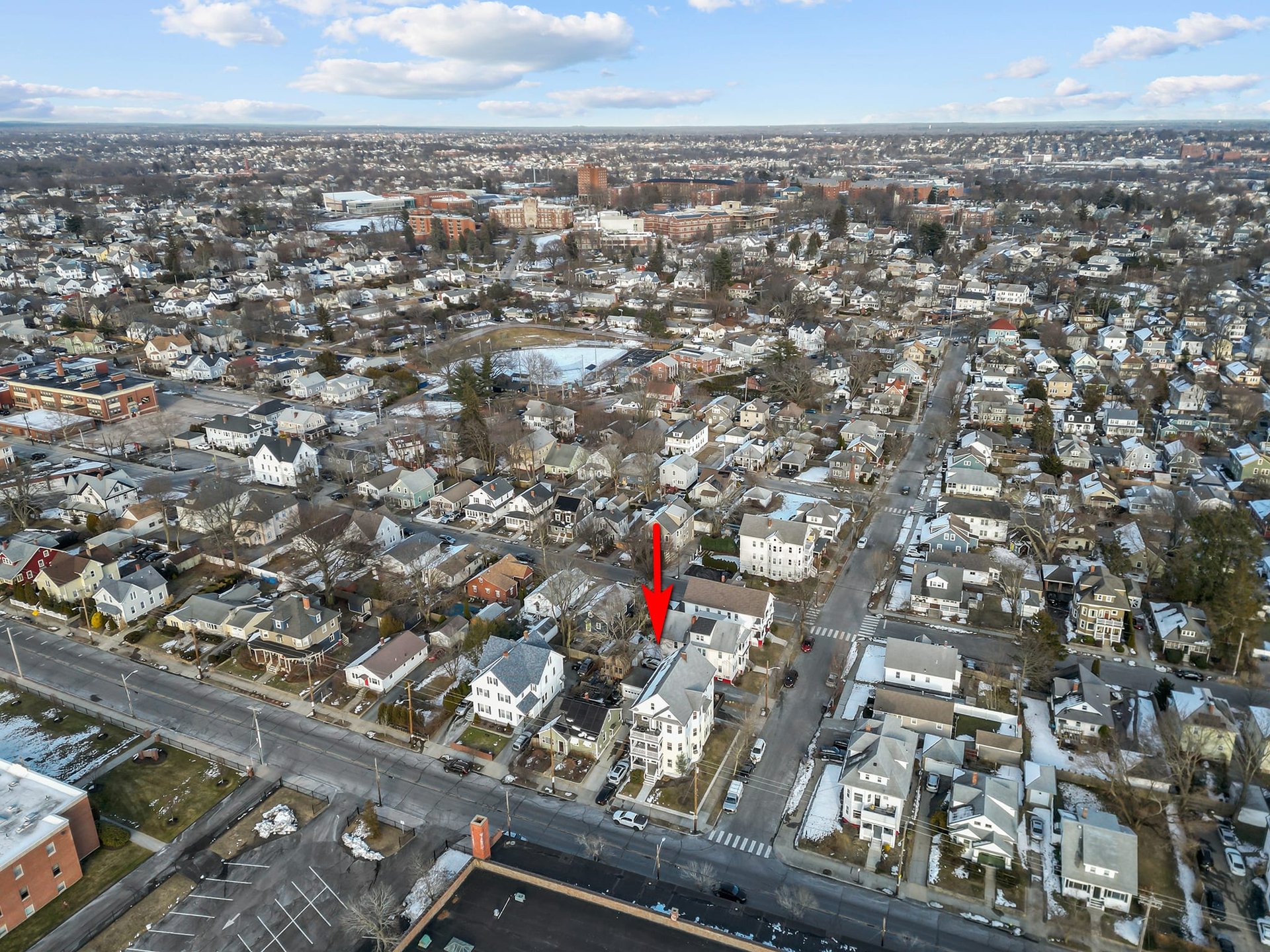 573 Academy Ave Unit 2 - Elmhurst
