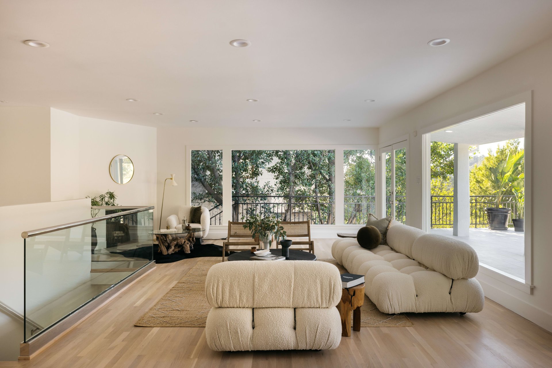 A Peaceful c. 1954 Architectural in Los Feliz