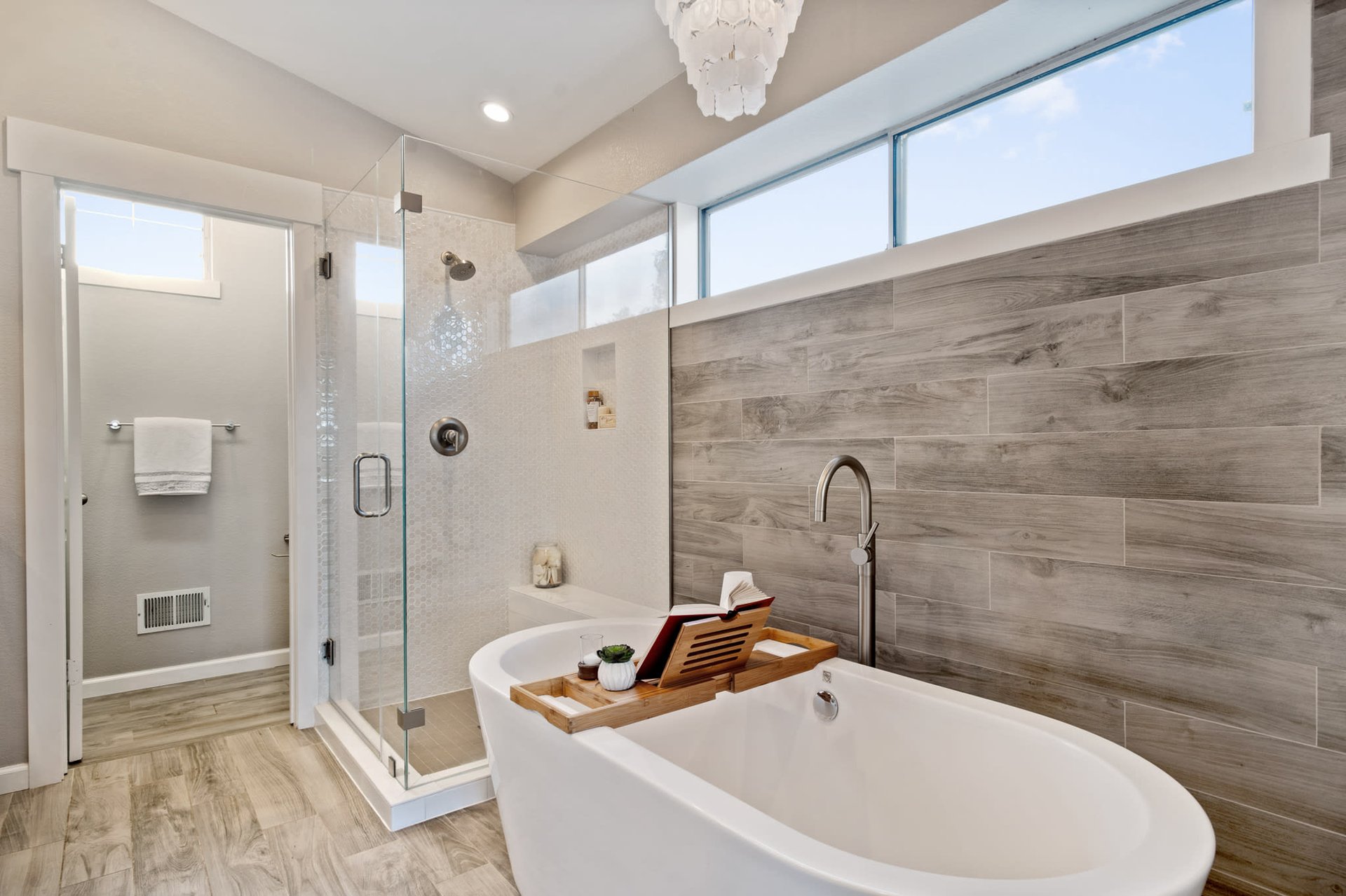 182 Windsor Dr