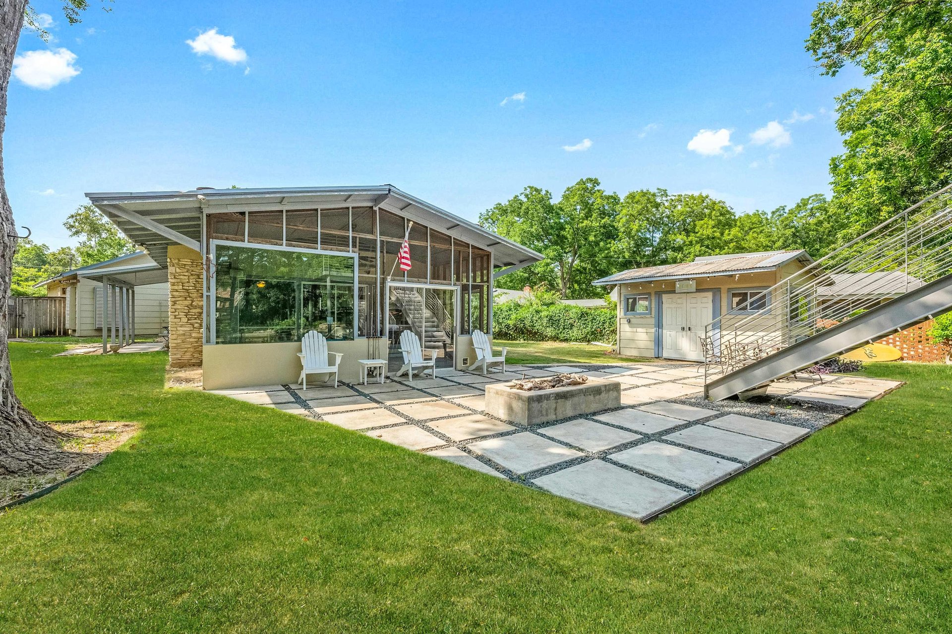 4100 Sandy Acre Lane