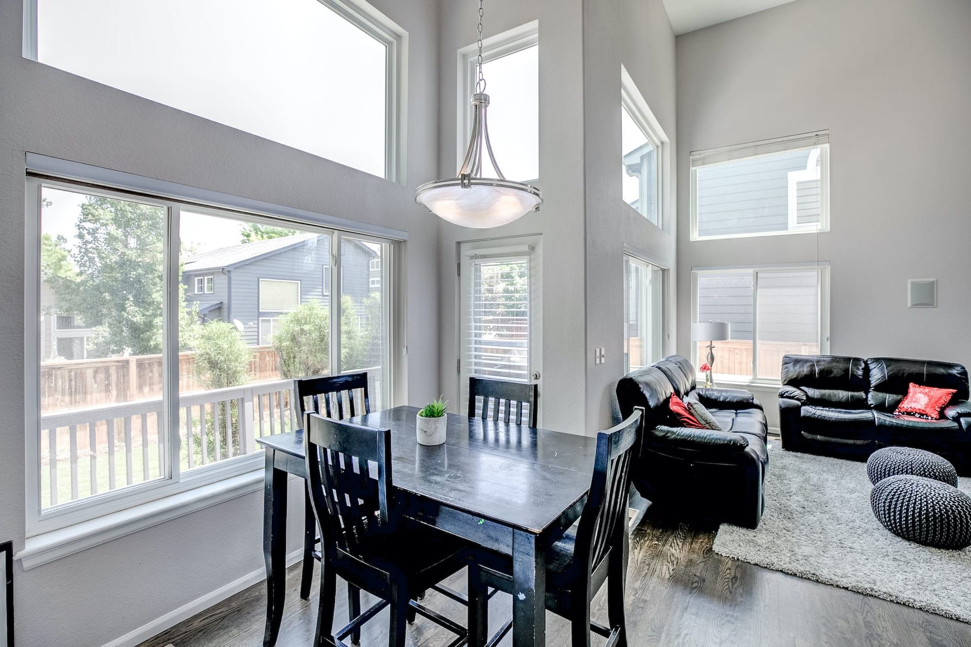 10110 Spotted Owl Avenue