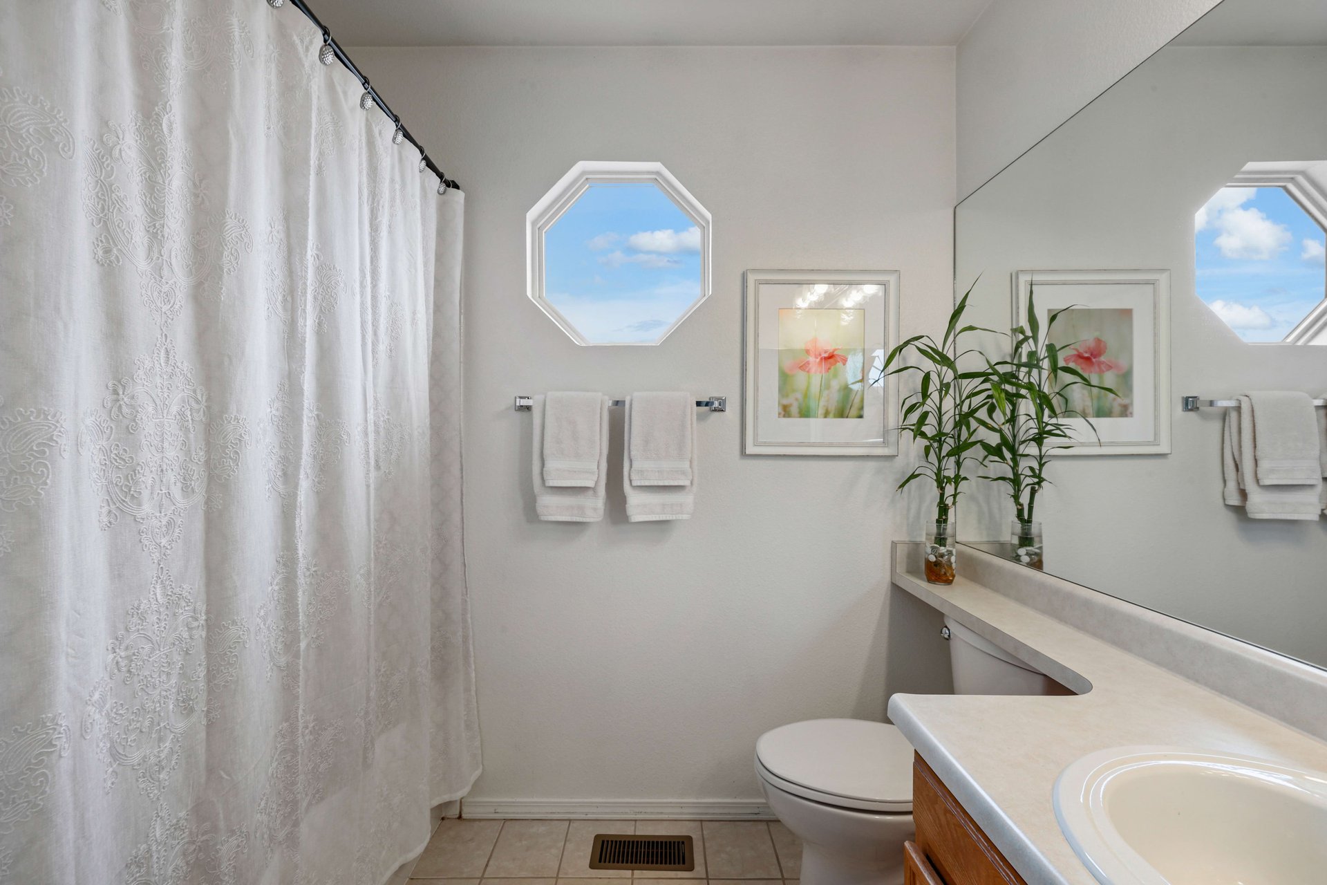 4265 Daylilly DR, Colorado Springs, CO 80916