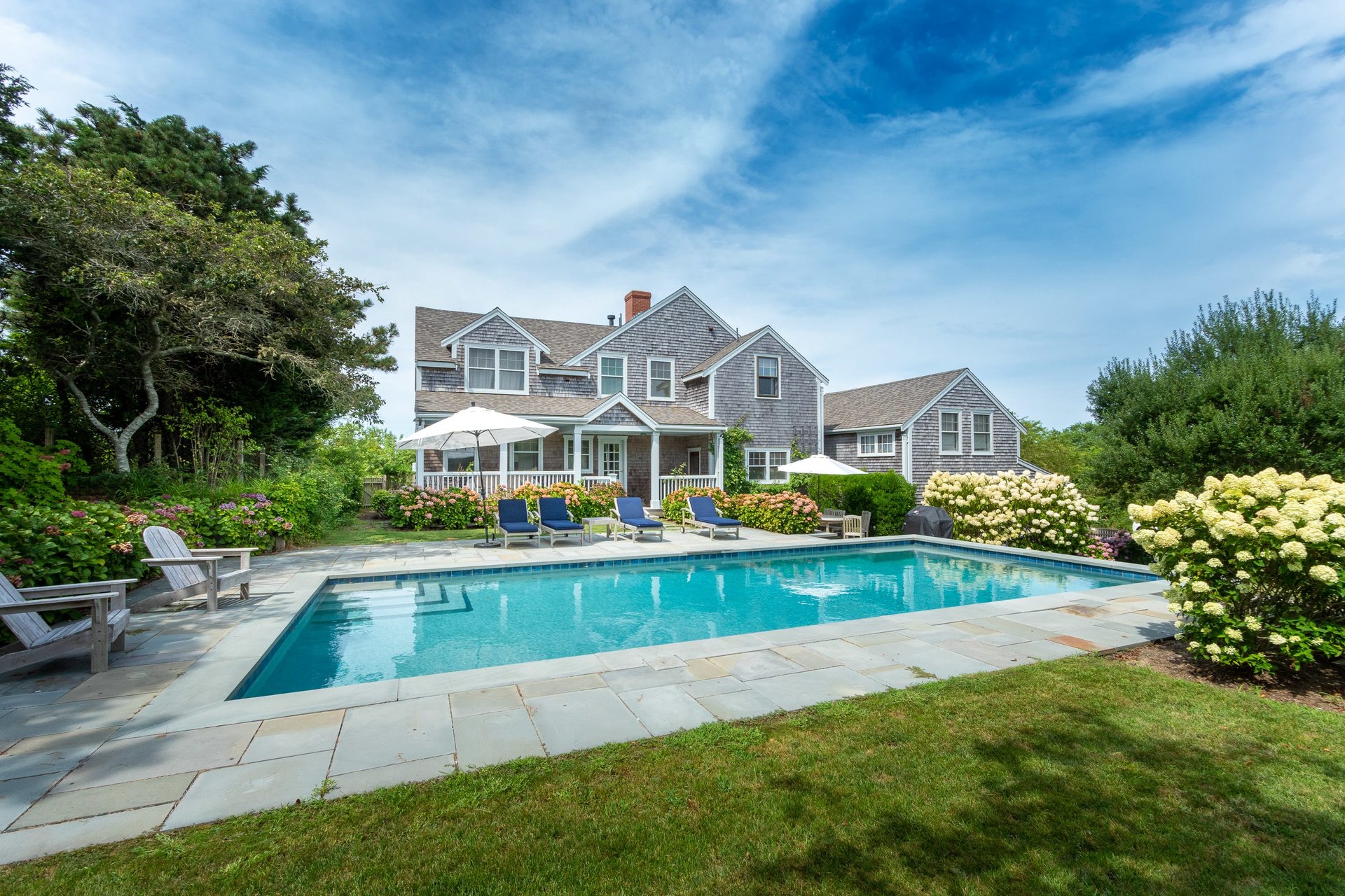 70 Vestal St