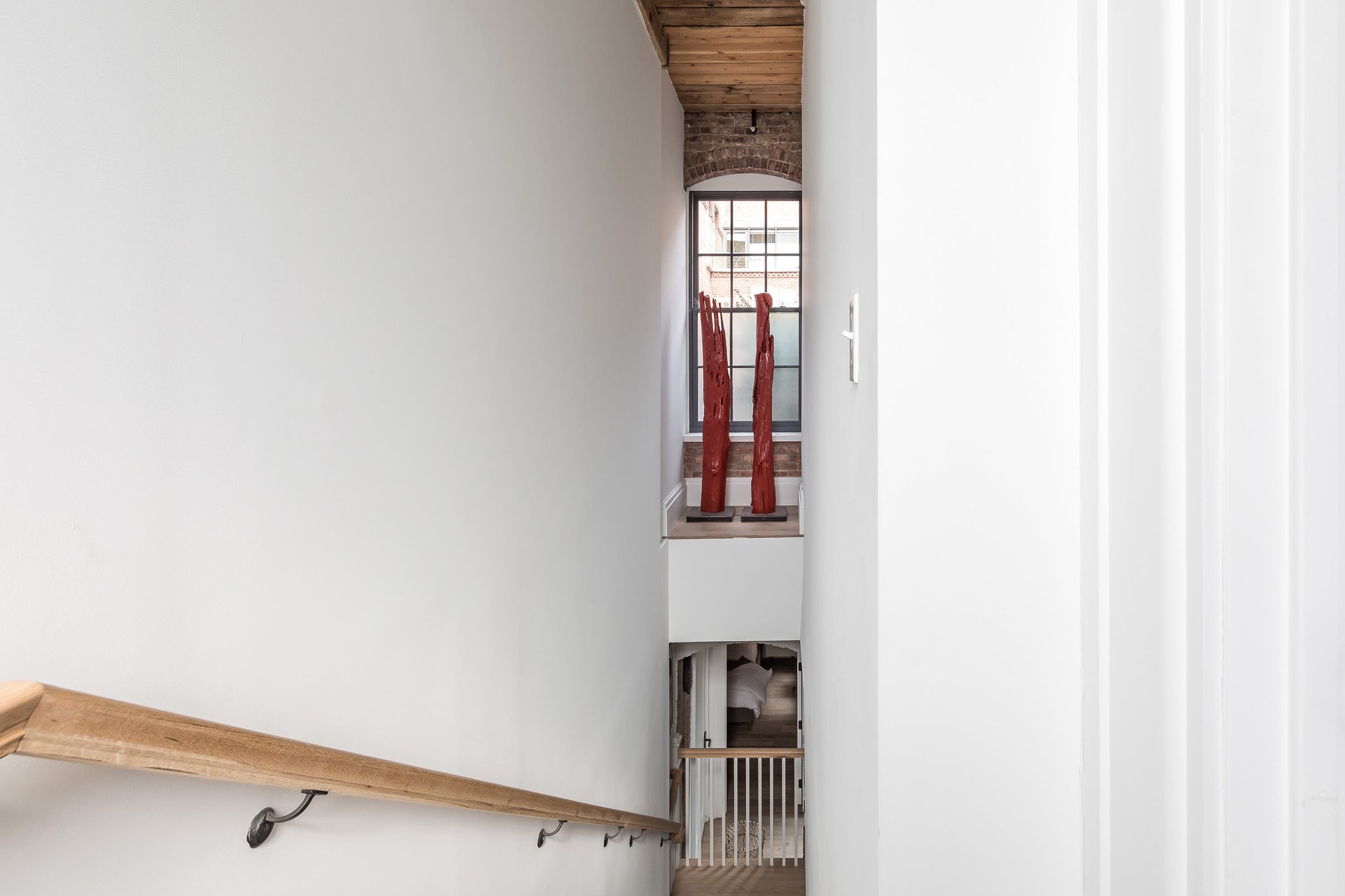 Elegant 3-Bed Factory Loft at Watchcase