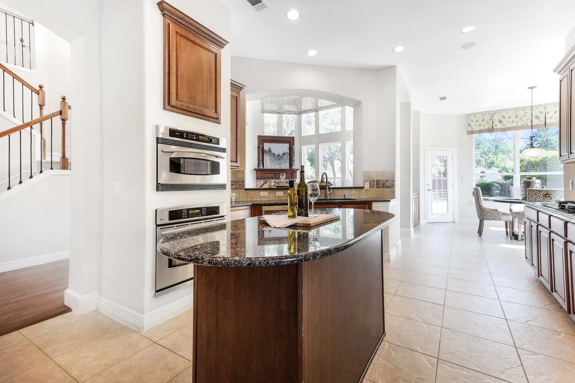 1300 Golden Gate Drive