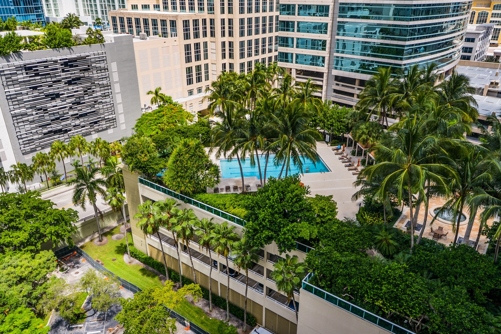 347 N New River Dr E Unit: 1606