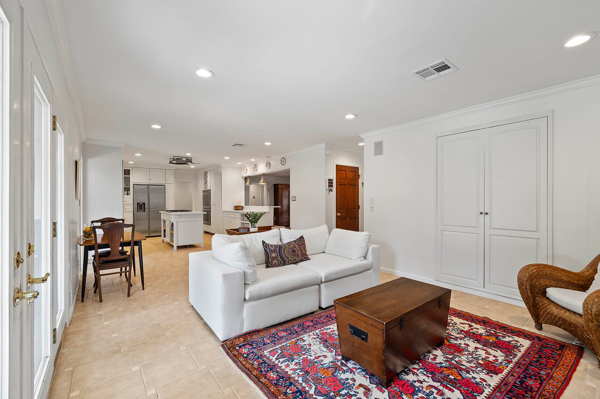 Tarrytown -78703