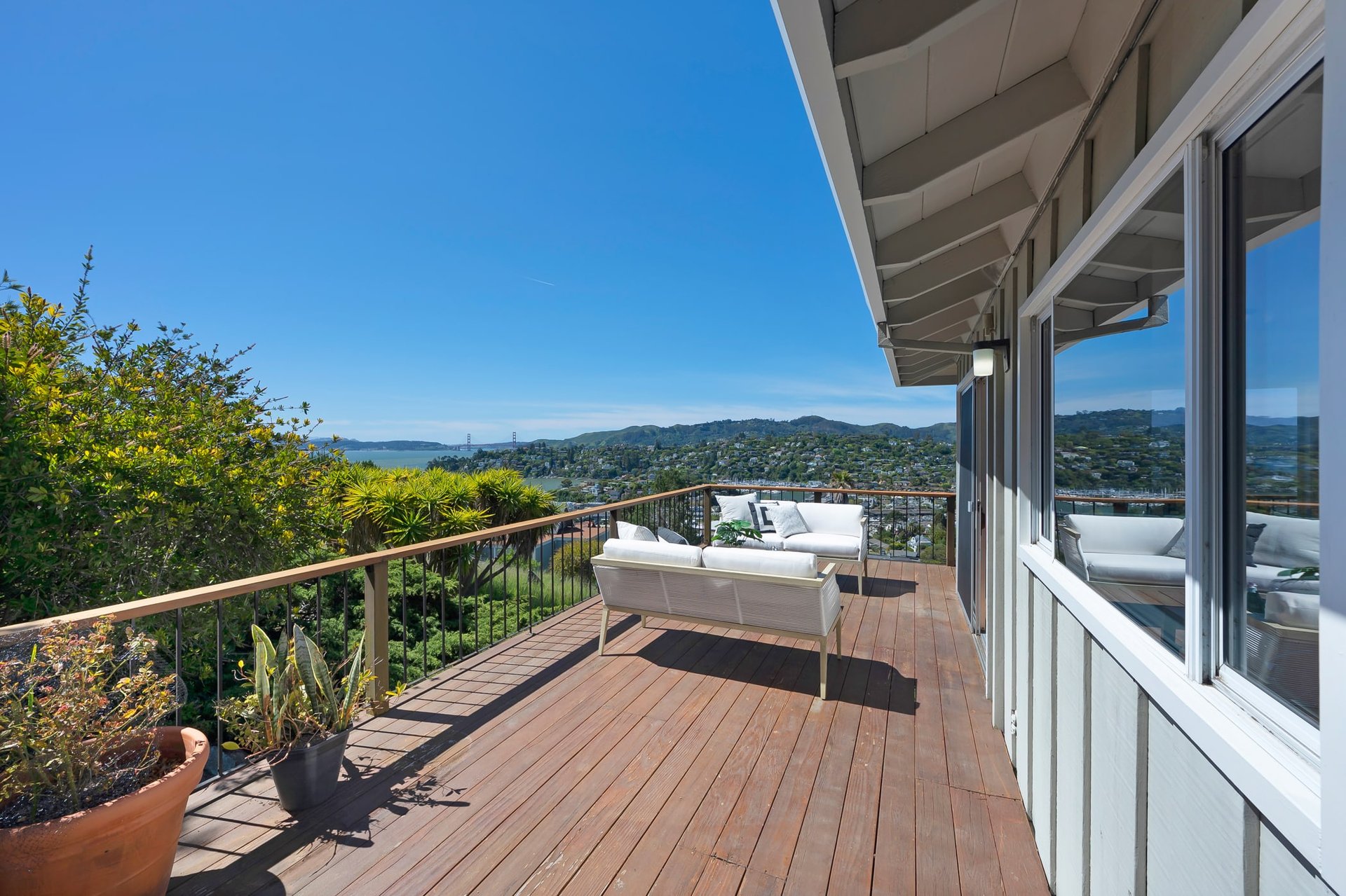 Sweeping Views