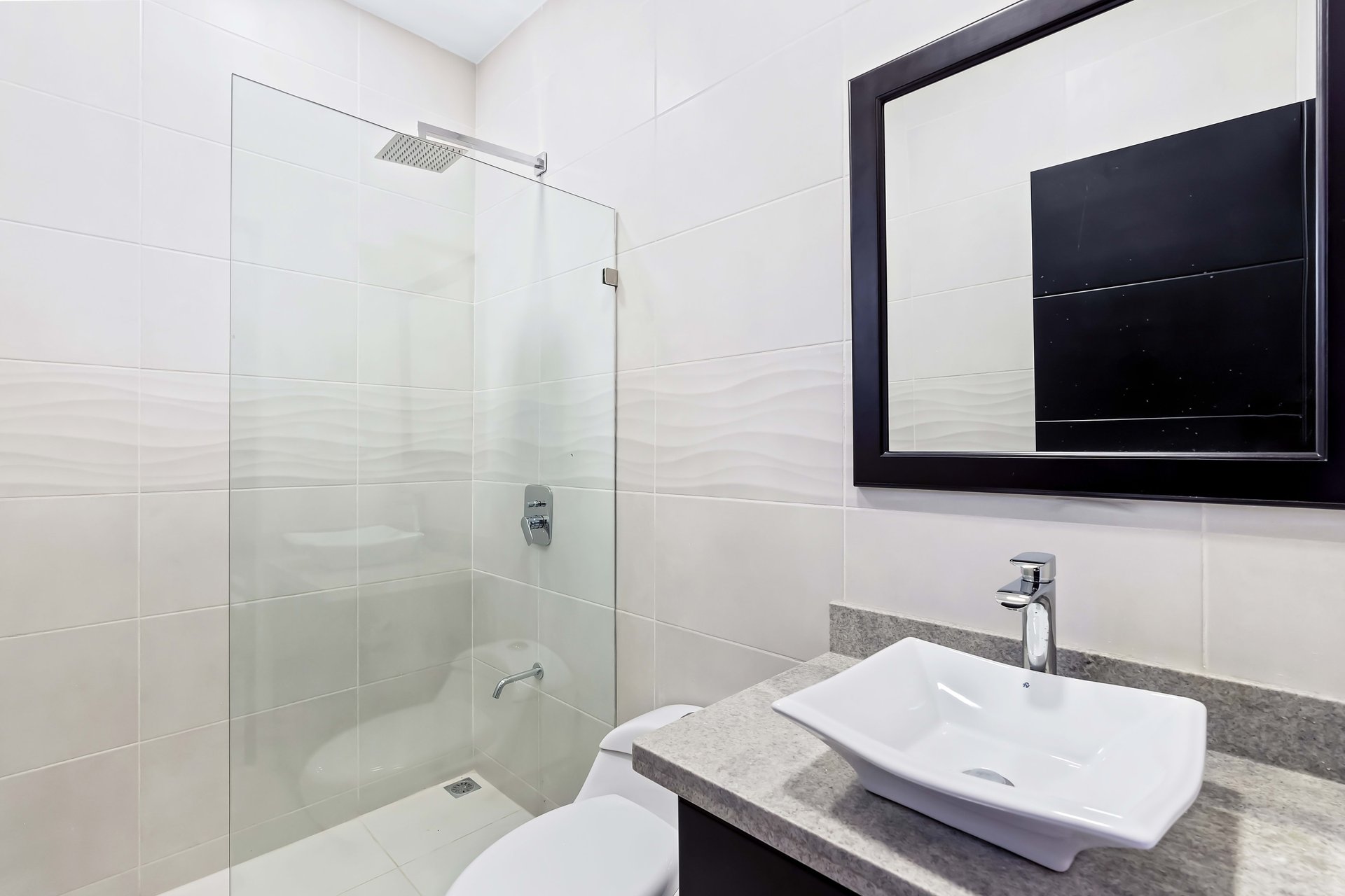 Jacarandas #22 | Modern Townhome with Amenities Just Minutes from the Beach