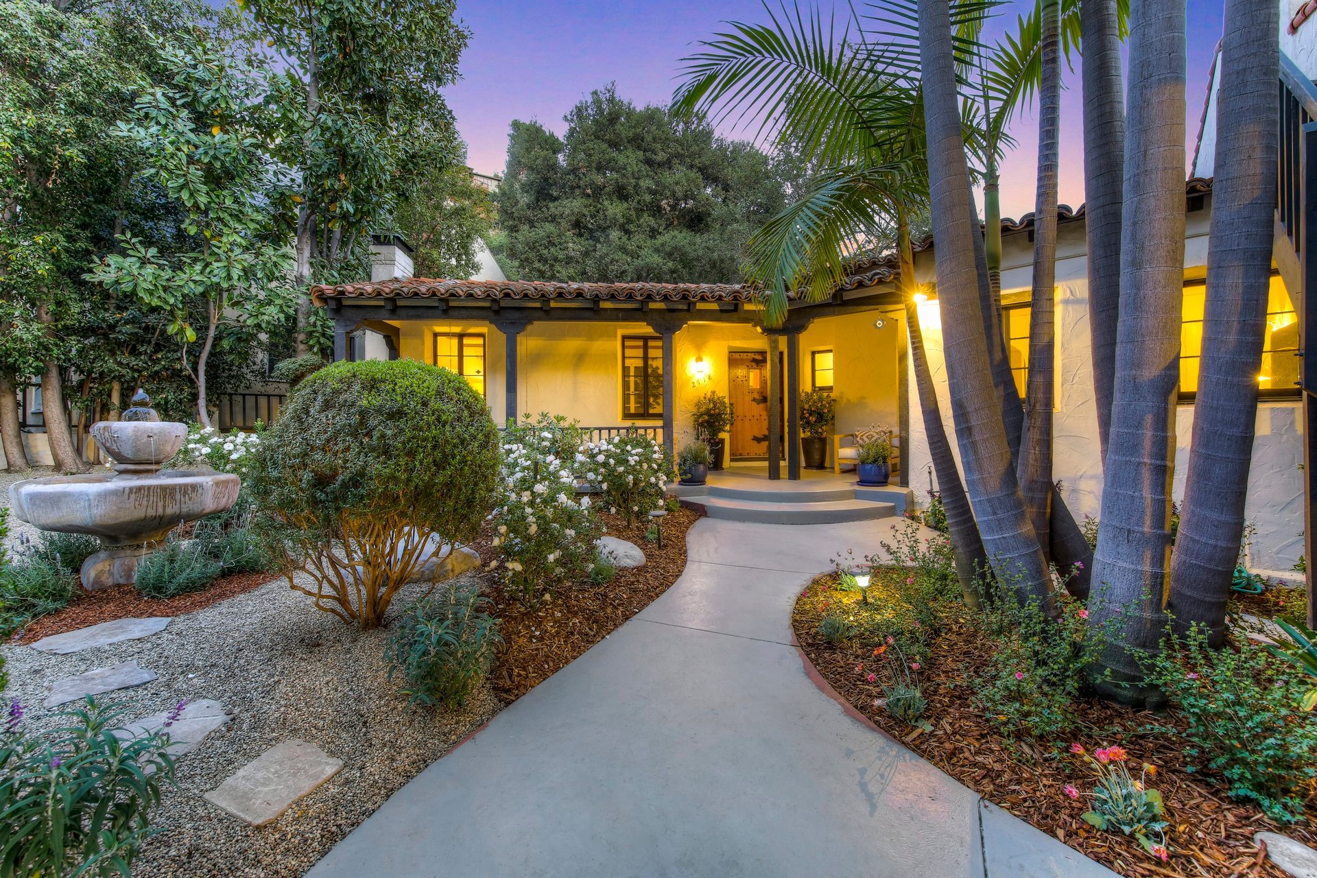  2718 Westshire Dr