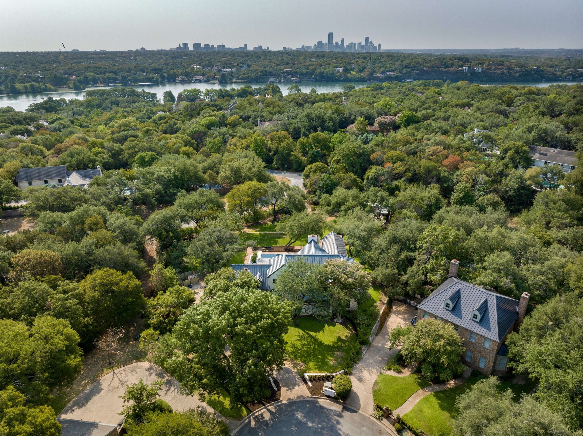 2501 Berenson Lane