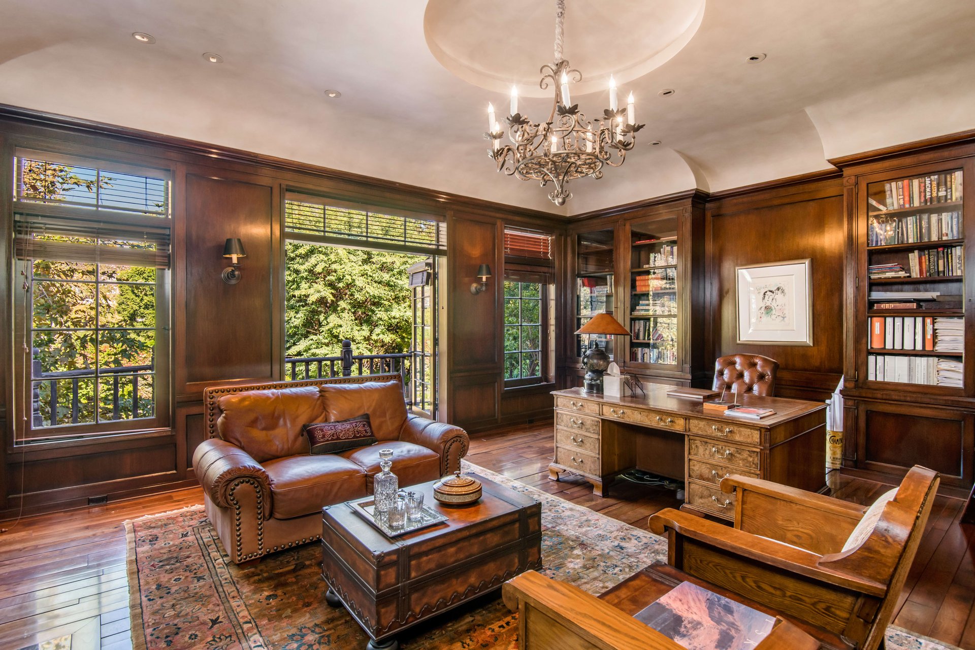 1005 Woodland Drive