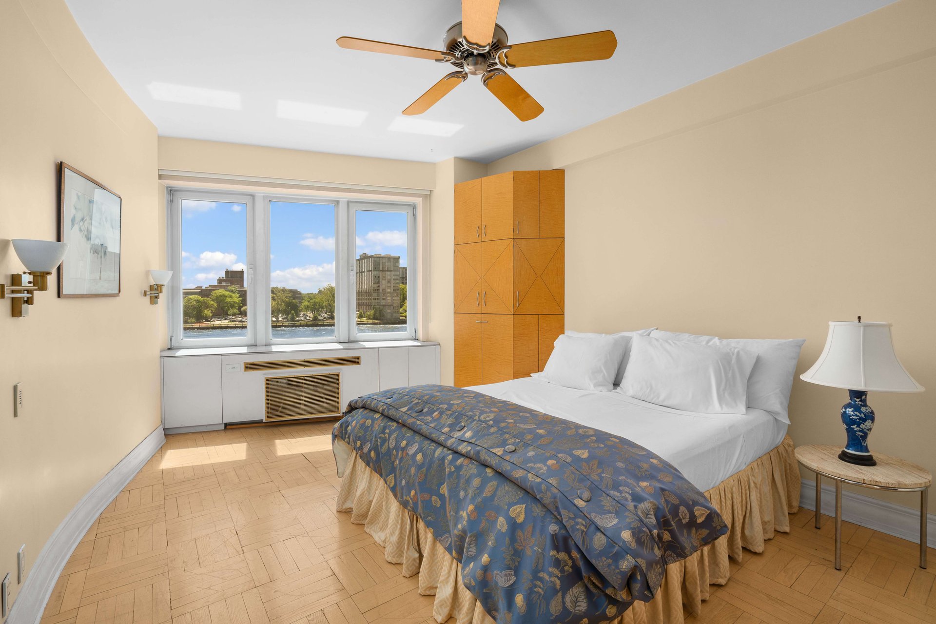 45 East End Avenue, 3C