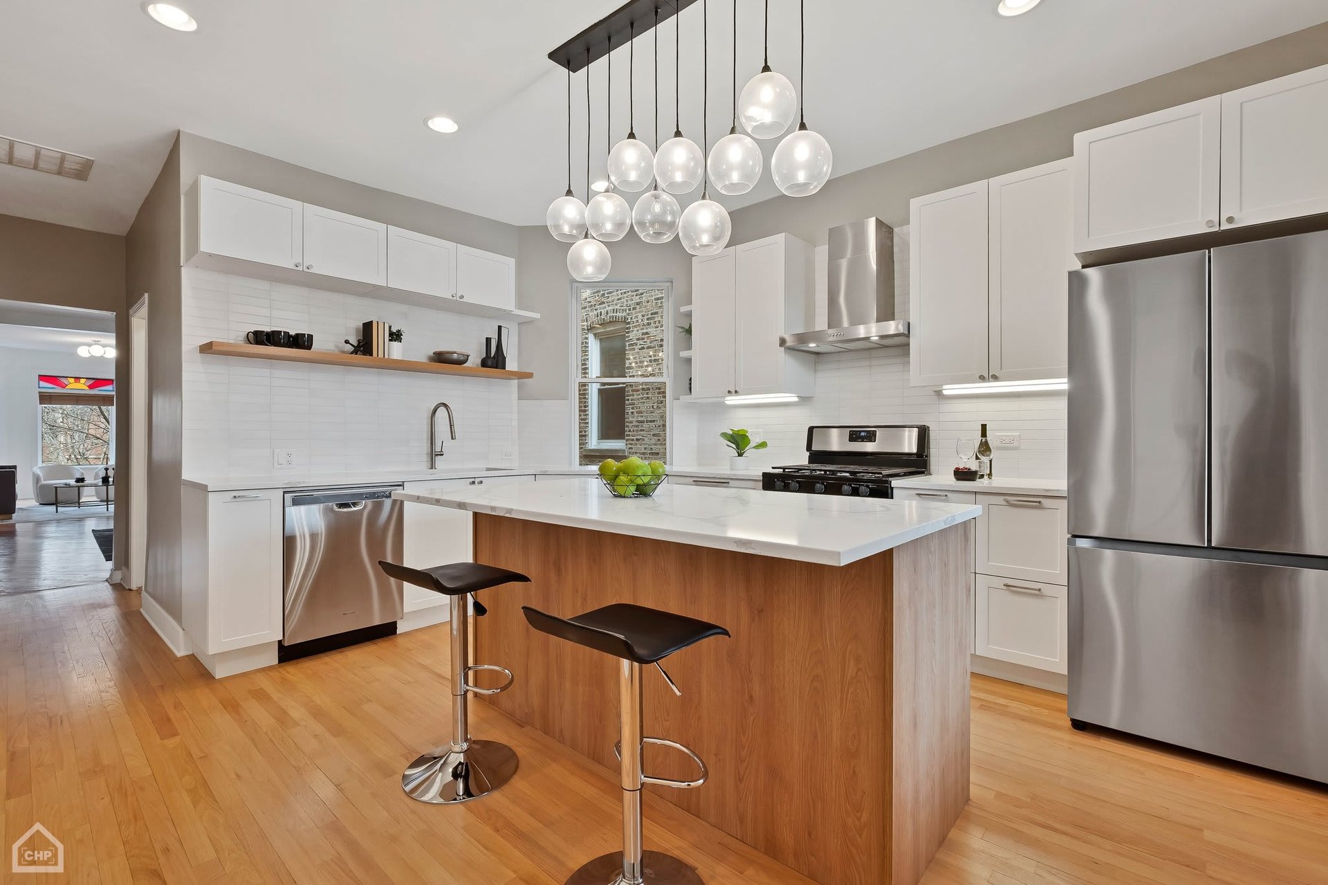 2653 W. Walton #2