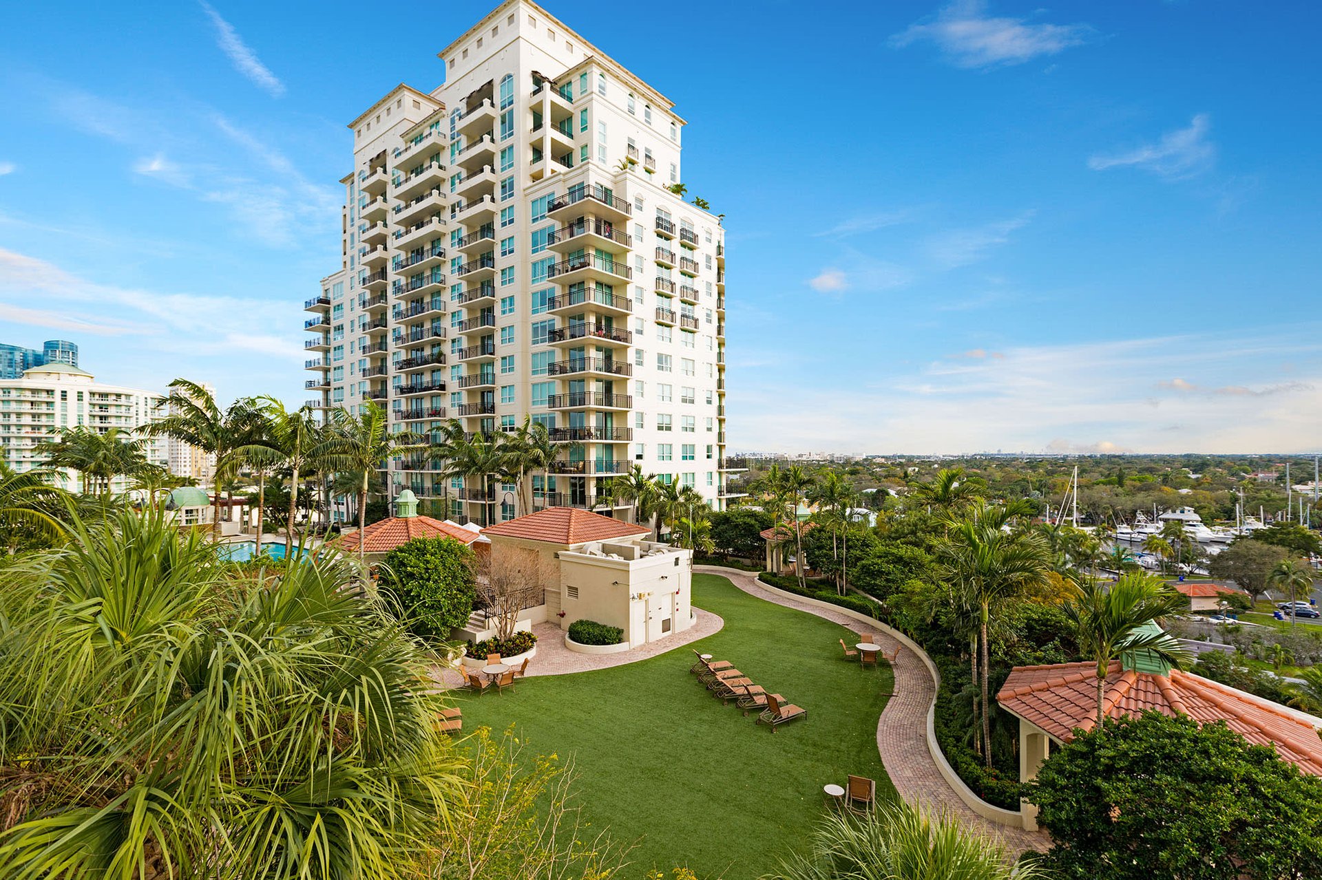 610 W Las Olas Unit: 1012N