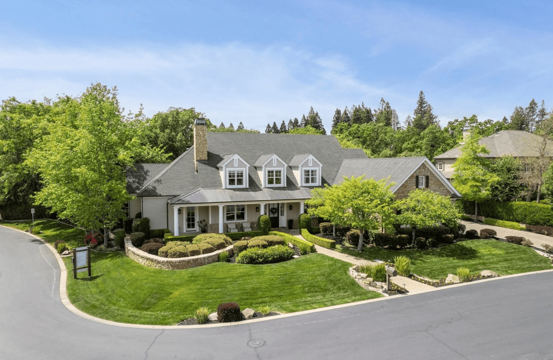 29 Sanford Lane
