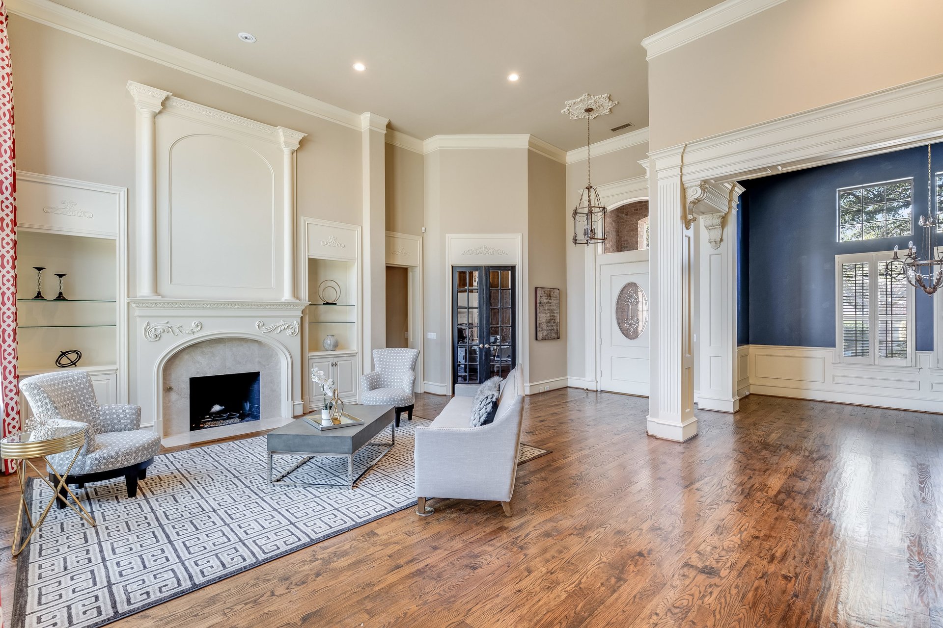 Rare Find 1.5 Story in Starwood!