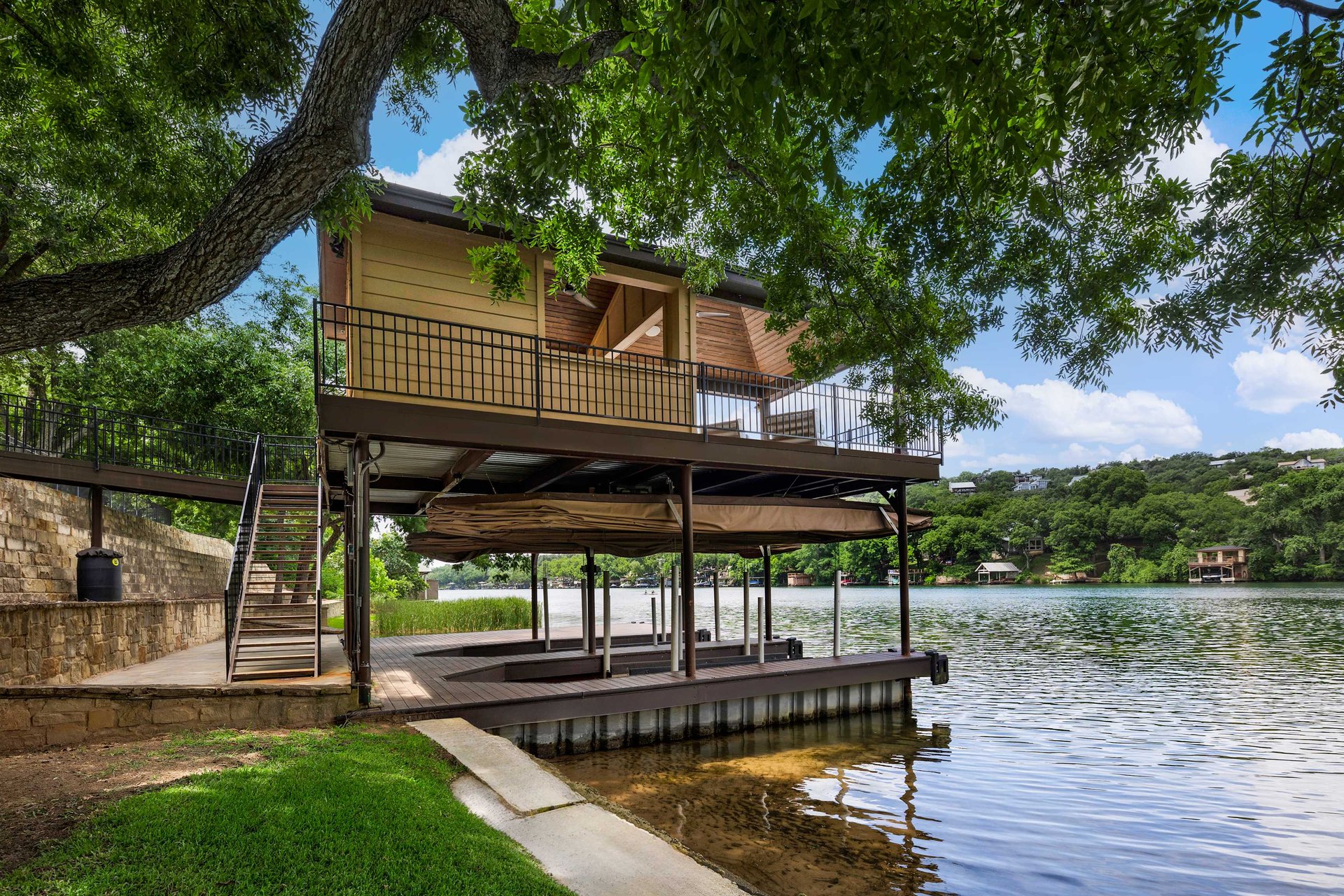 14208 Flat Top Ranch Road 