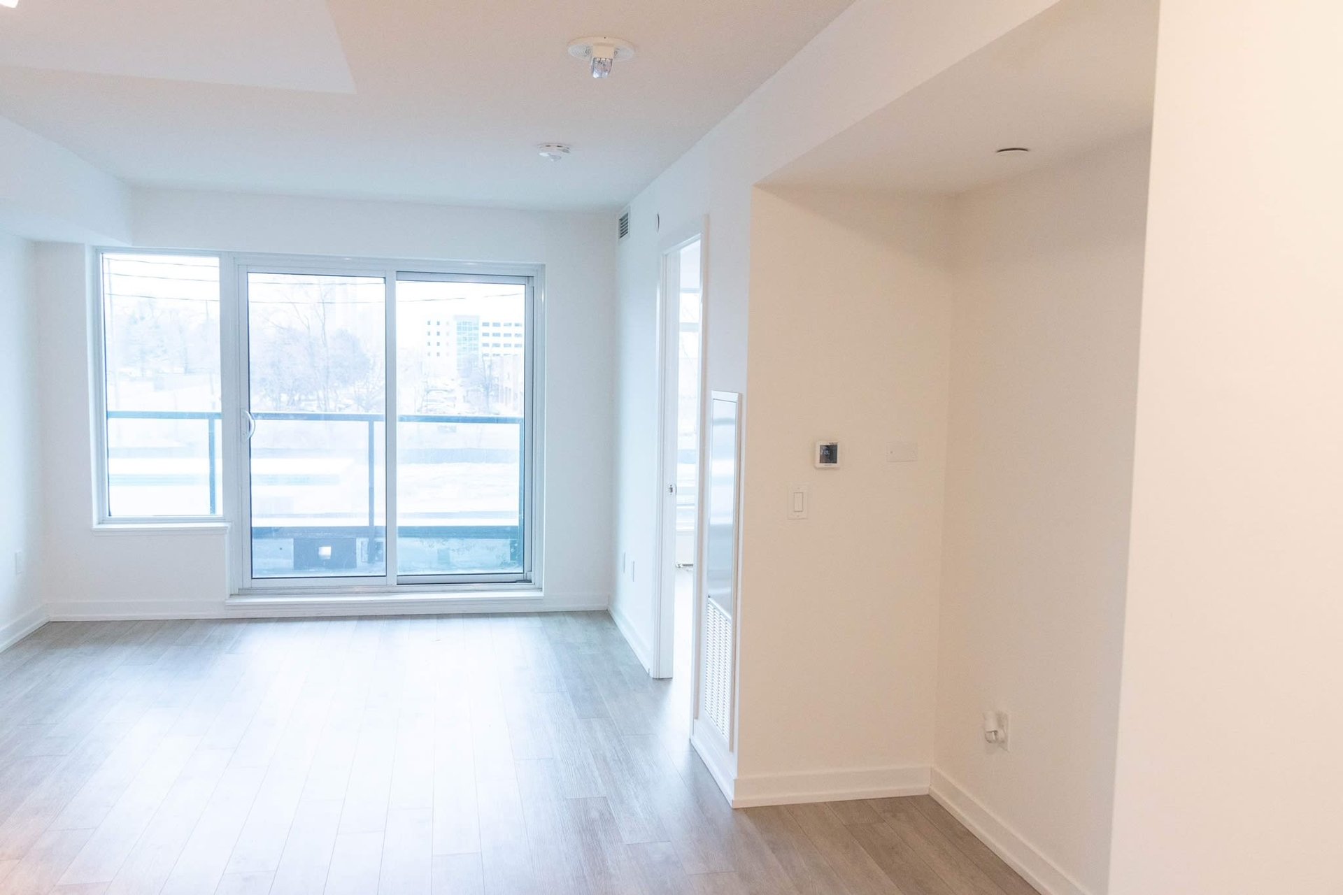 1480 Bayly St, Unit 219