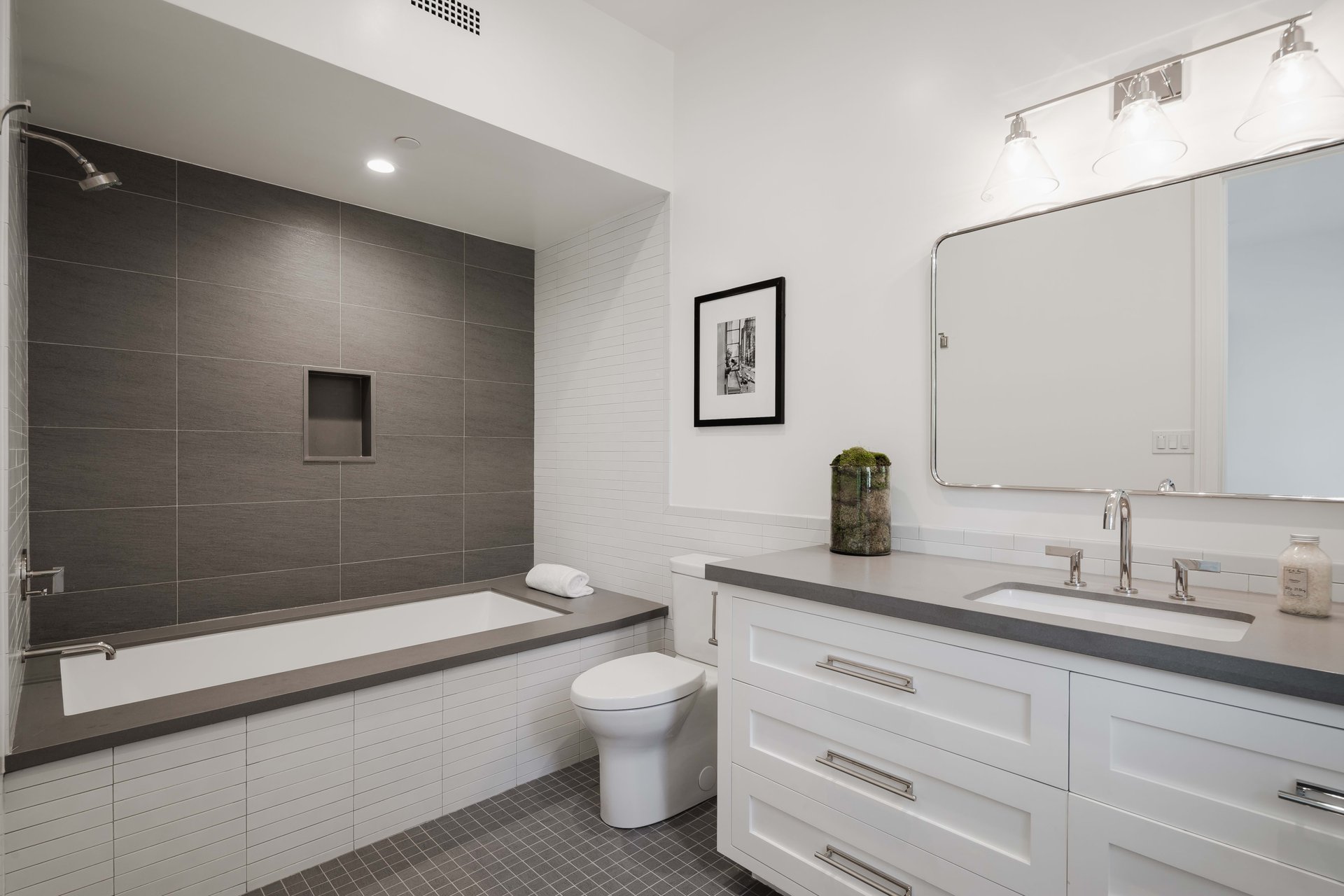 280 S Canyon View Dr. 
