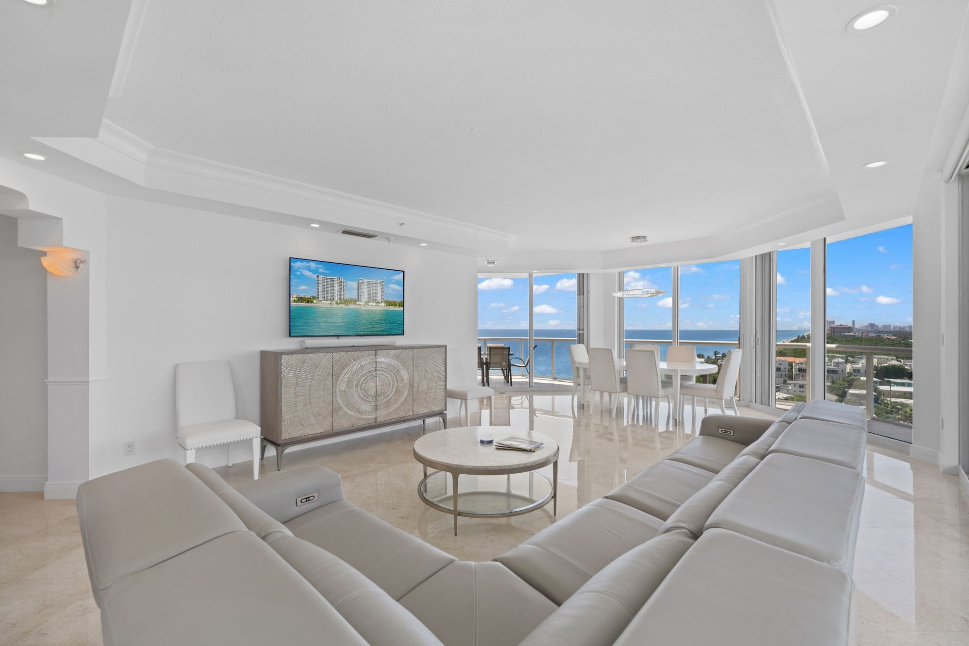 6001 N Ocean Dr Unit: 1104S