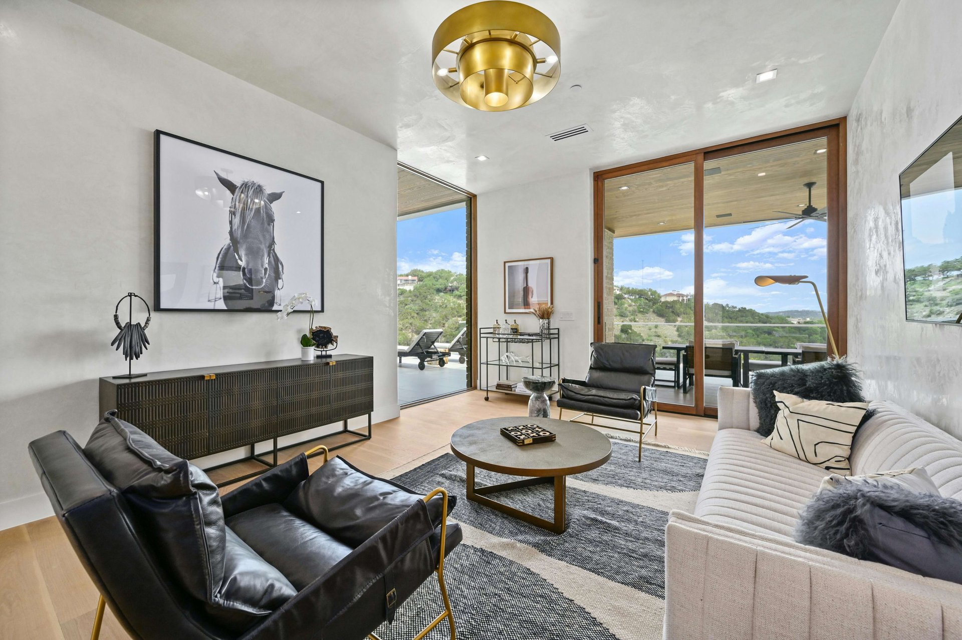 2 Valbella Drive