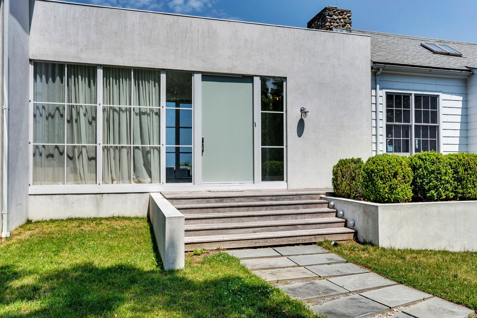 Crescent Beach Waterfront Stunner in Shelter Island