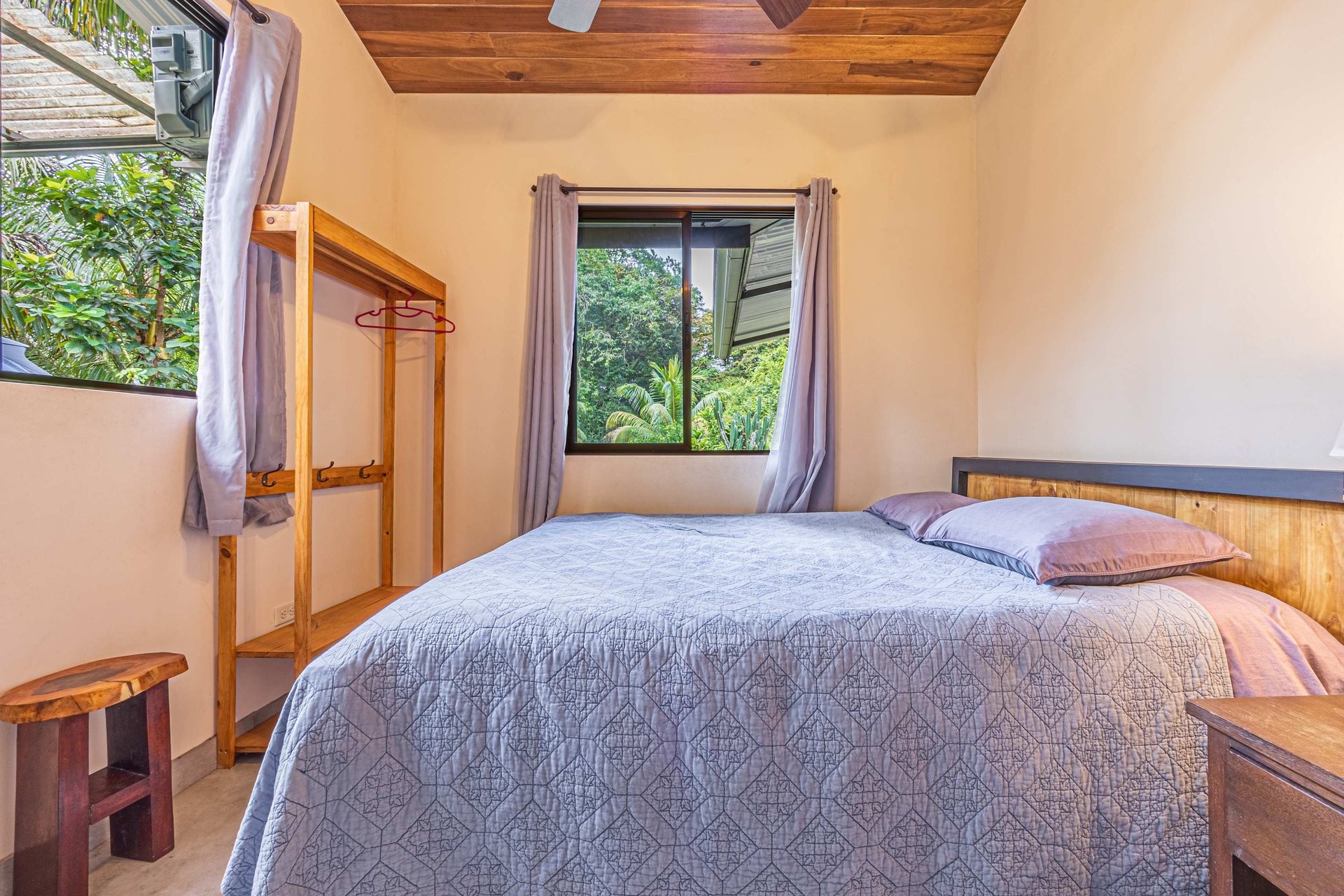 Tropical Hideaway – 7 Acres of Secluded Riverfront with a 3-Bedroom Home